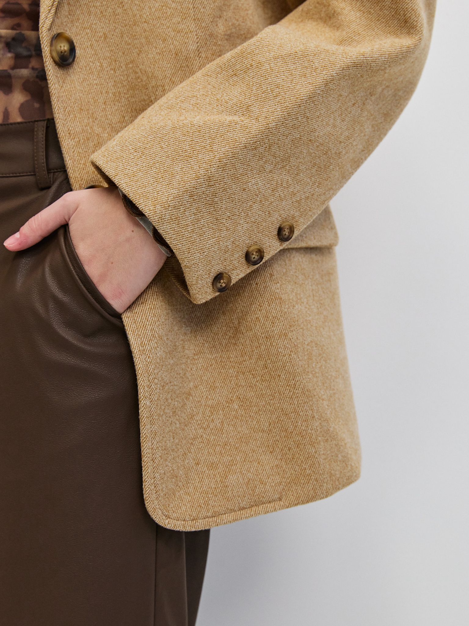 בלייזר צמר מרטין