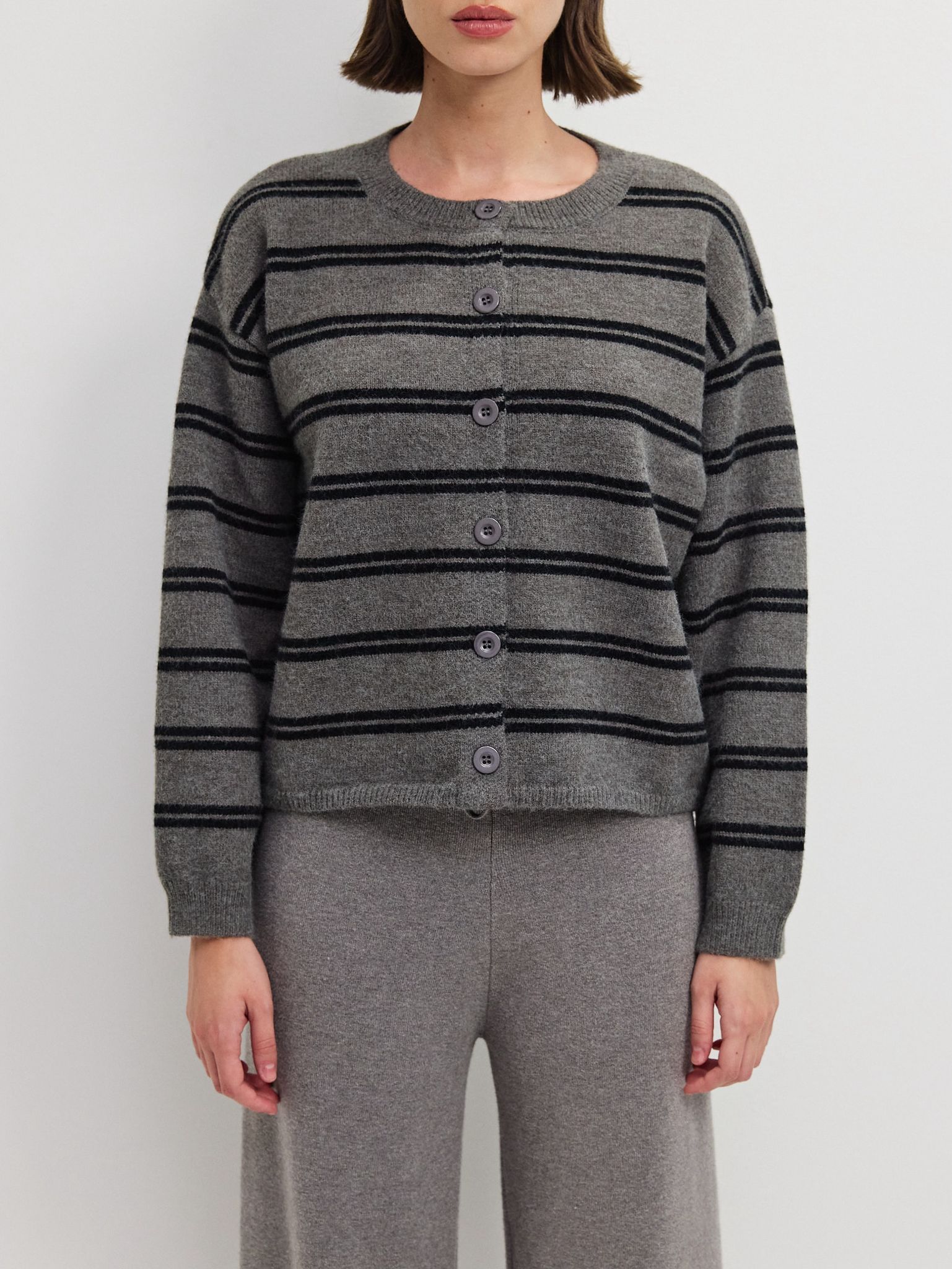 קרידגן פסים ליאון