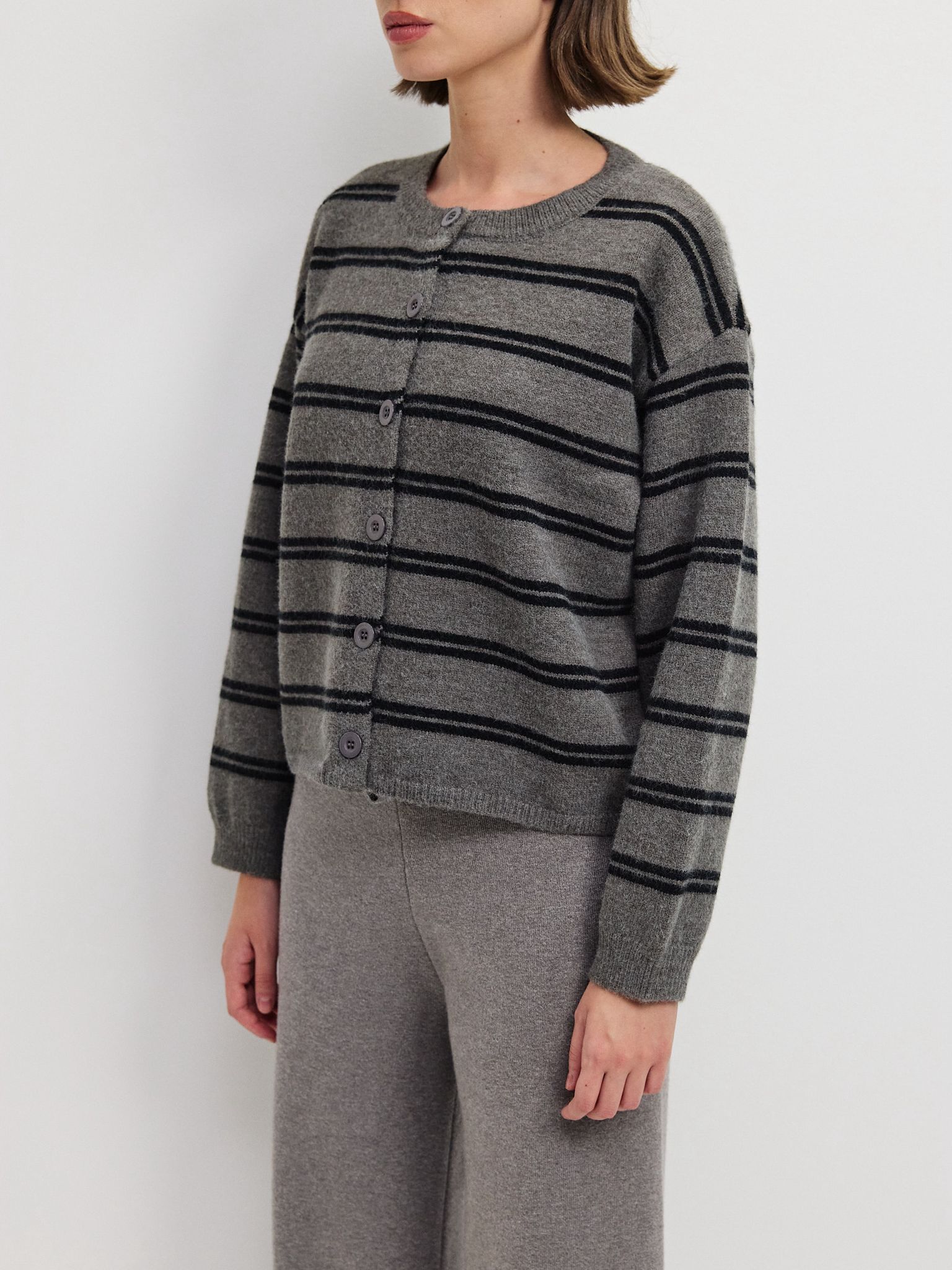 קרידגן פסים ליאון