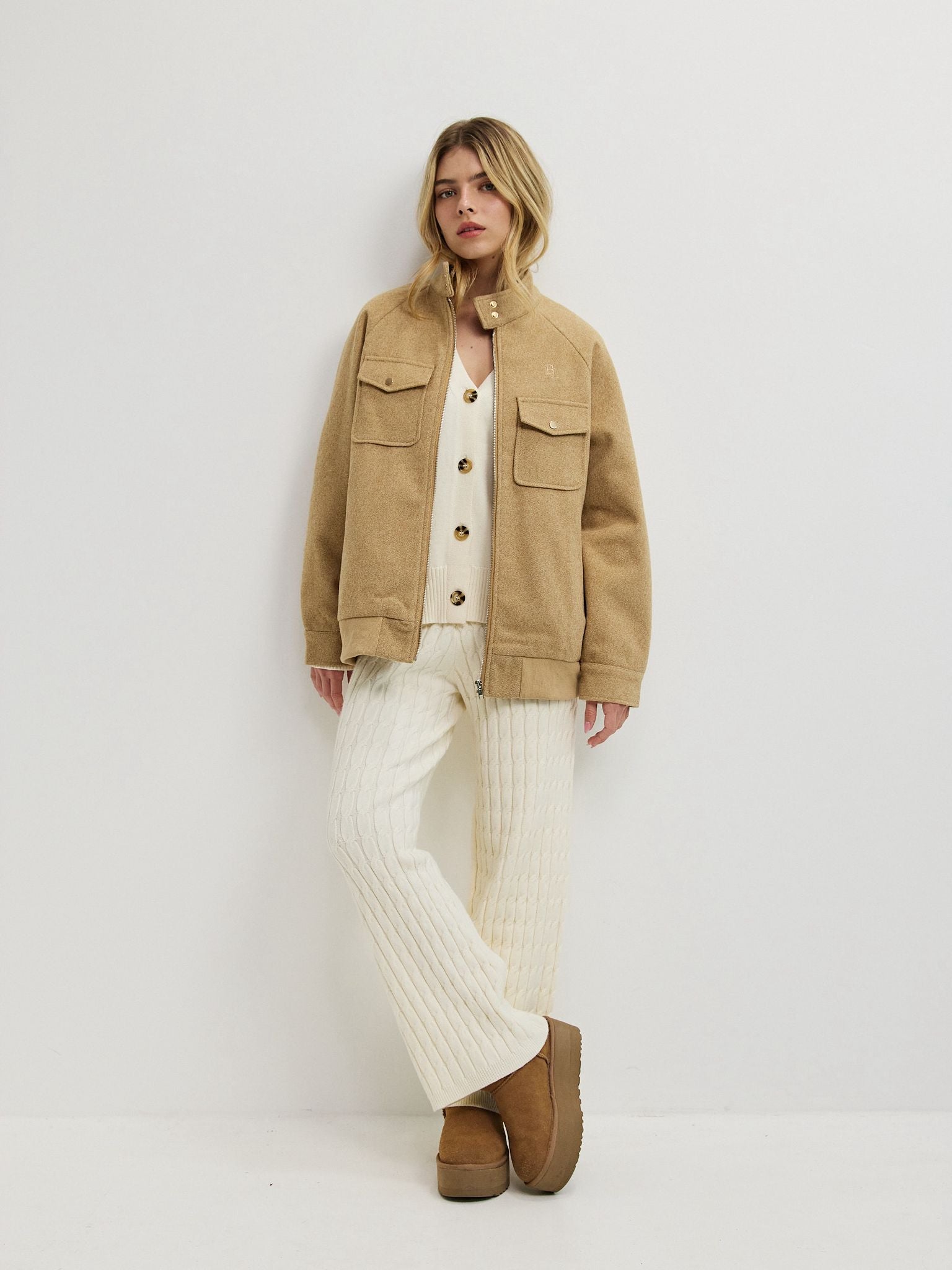 קרדיגן סריג ניקולאס