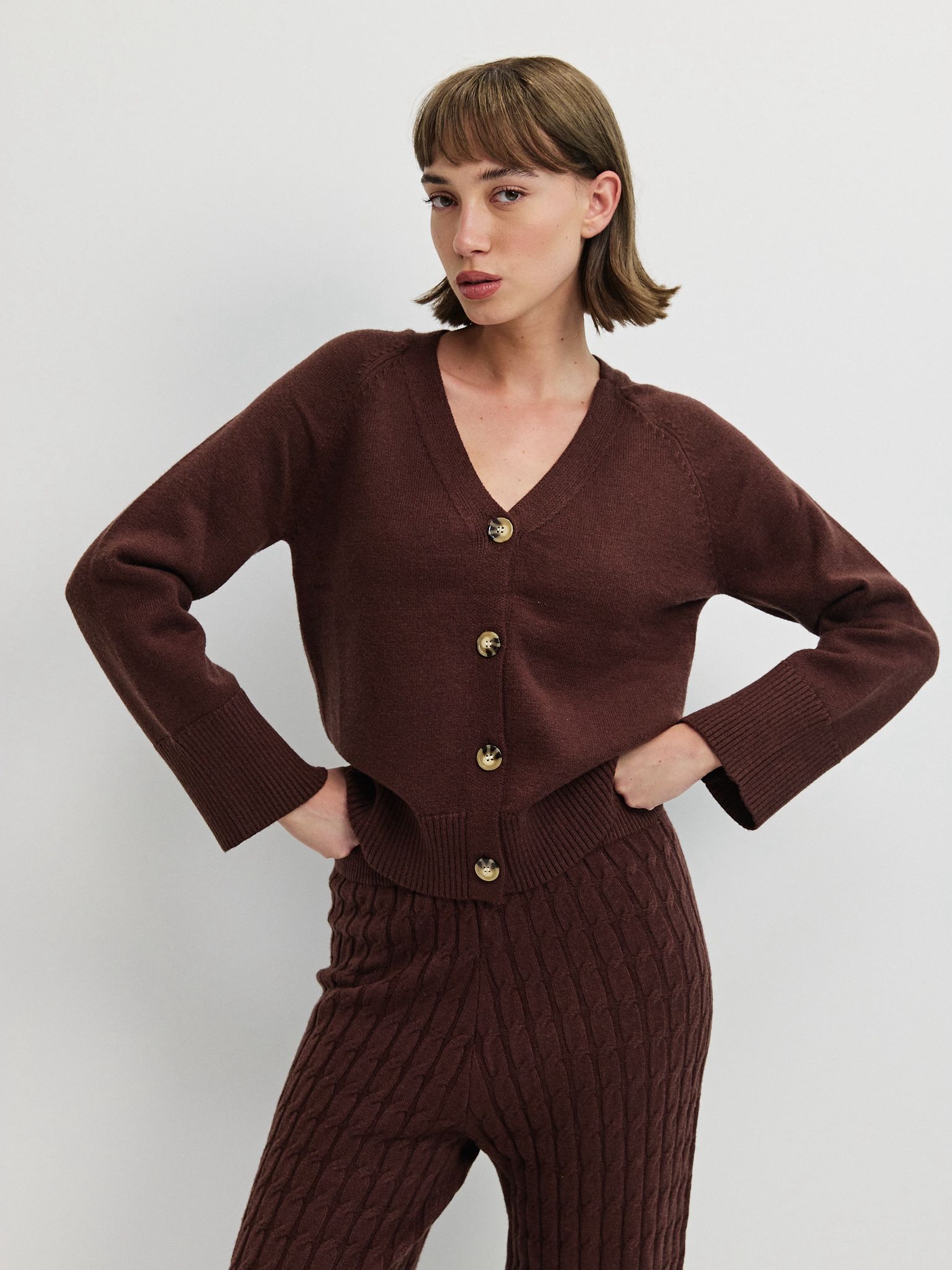 קרדיגן סריג ניקולאס