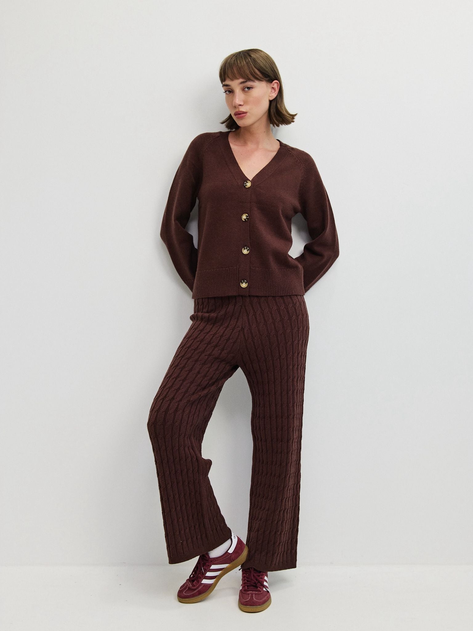 קרדיגן סריג ניקולאס