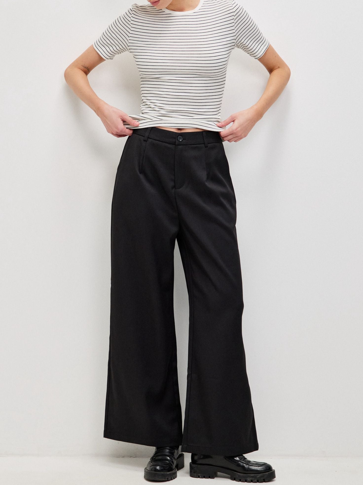 מכנסי סיימון