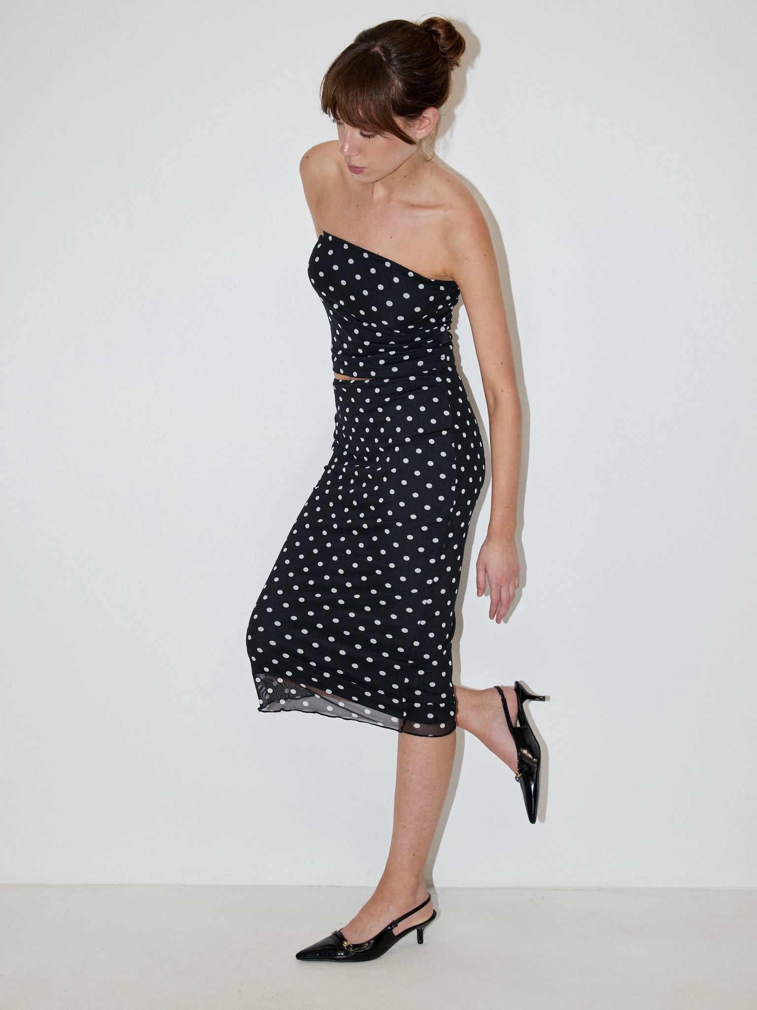 חצאית נקודות אמילי