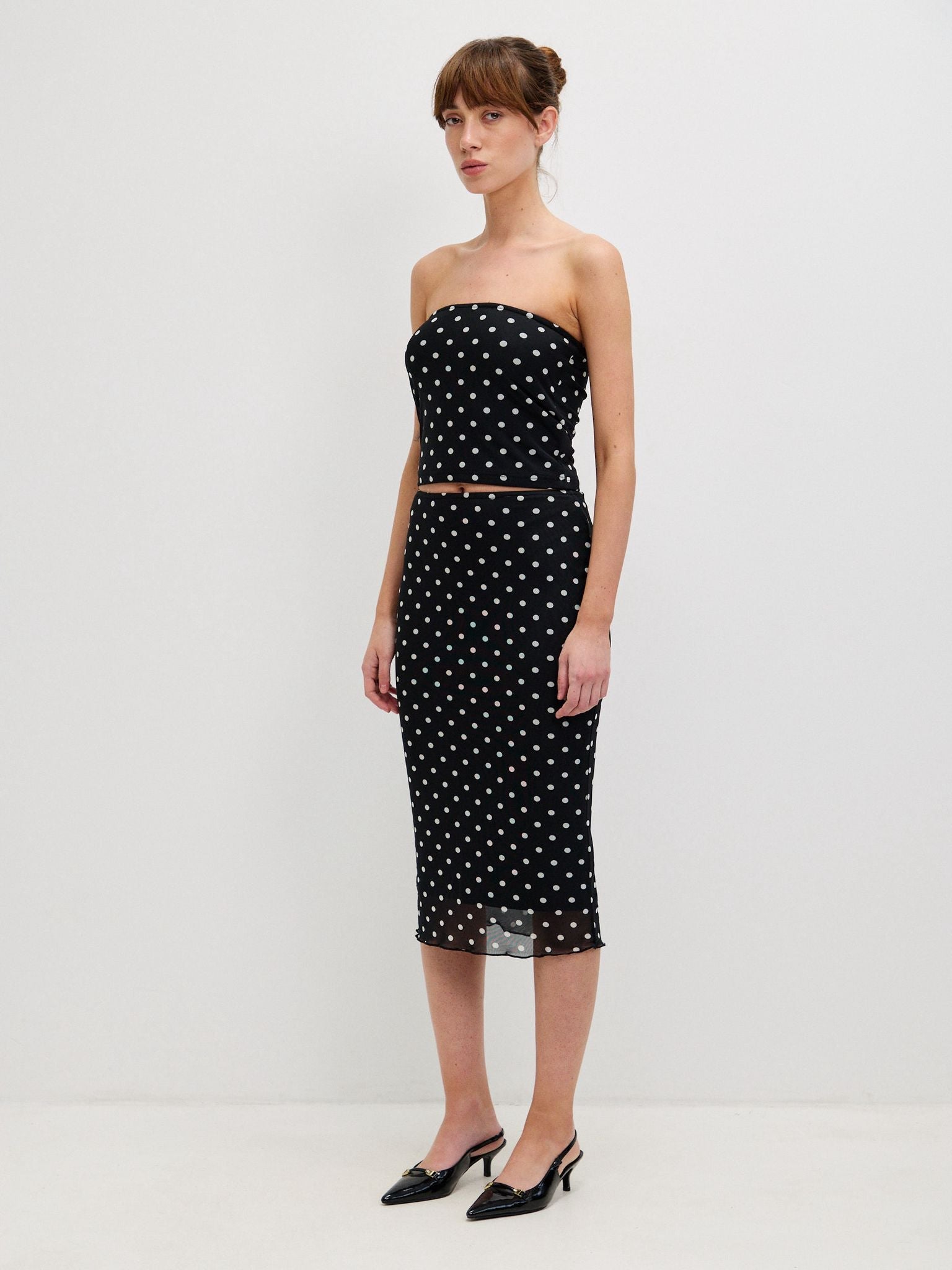 חצאית נקודות אמילי