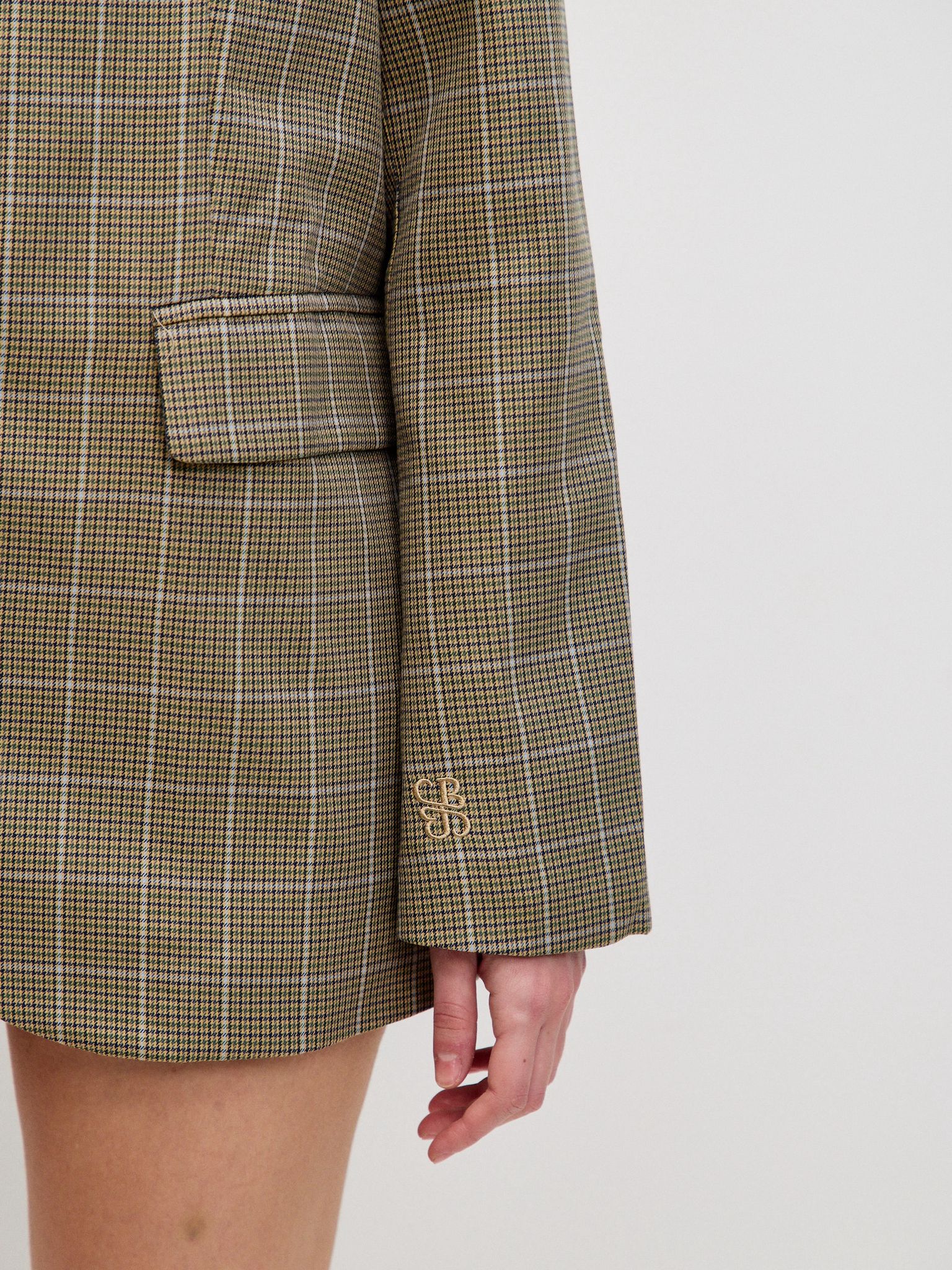 בלייזר אנדרה משבצות