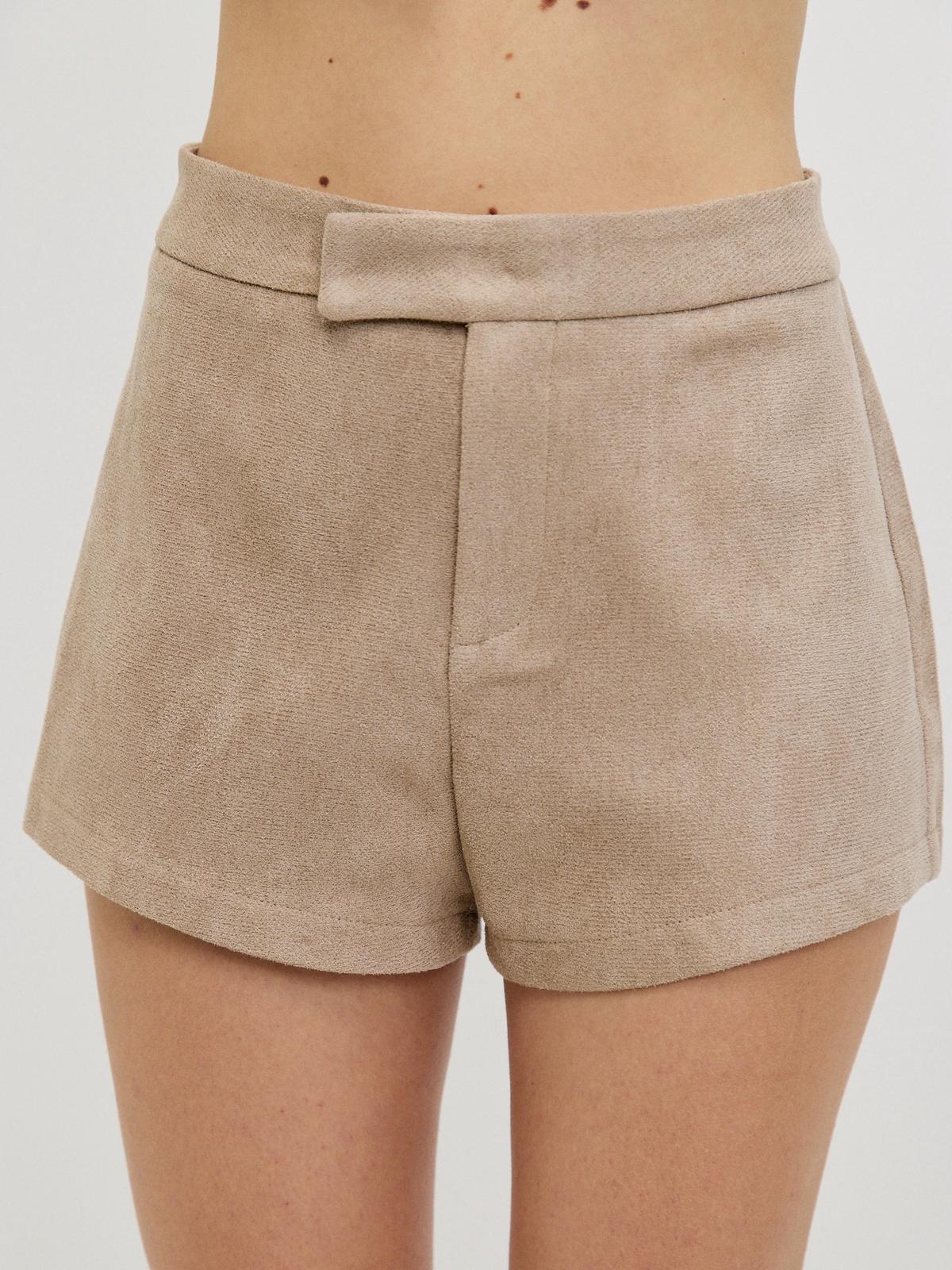 שורט זמש מנואל