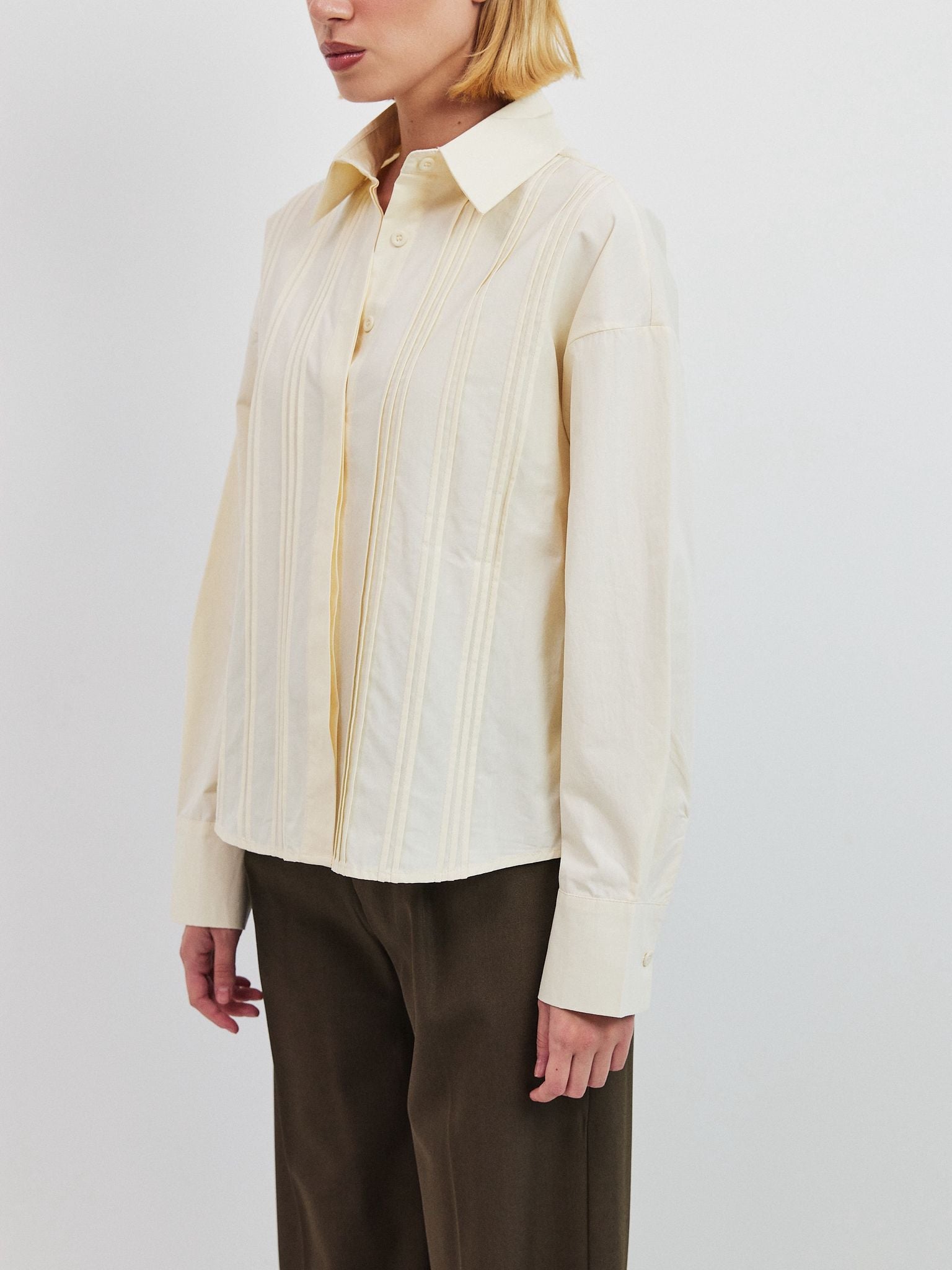 מכופתרת רוברטו