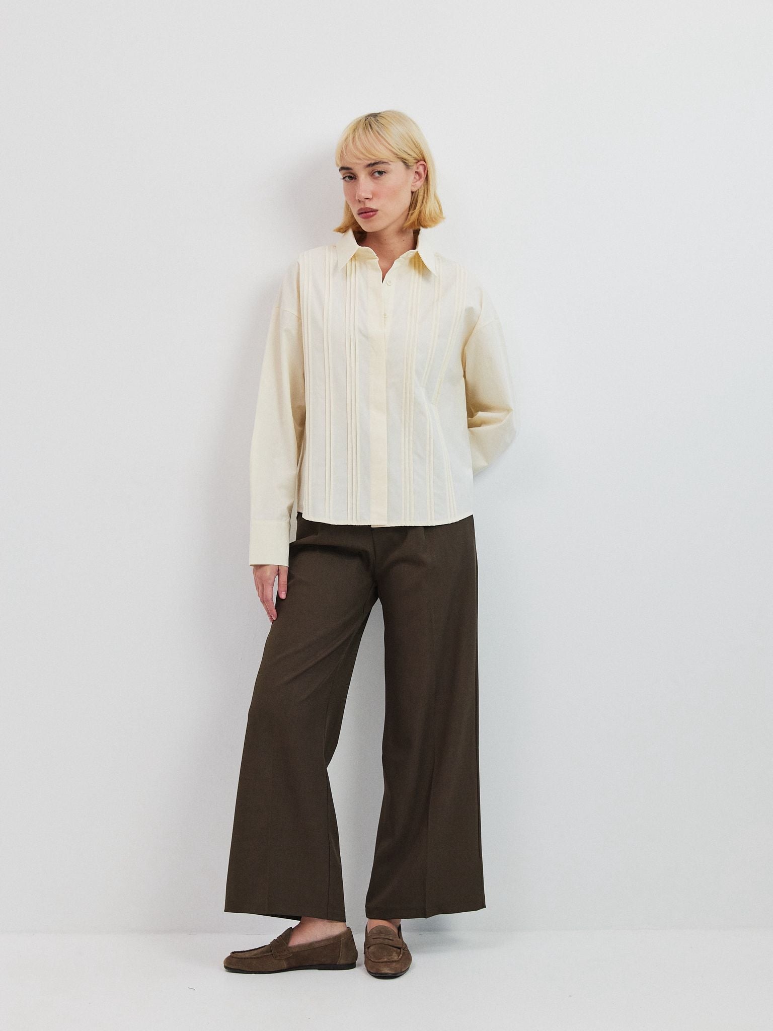 מכופתרת רוברטו