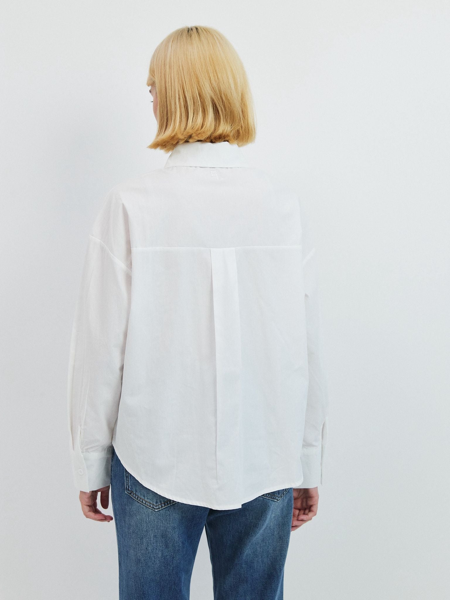 מכופתרת רוברטו