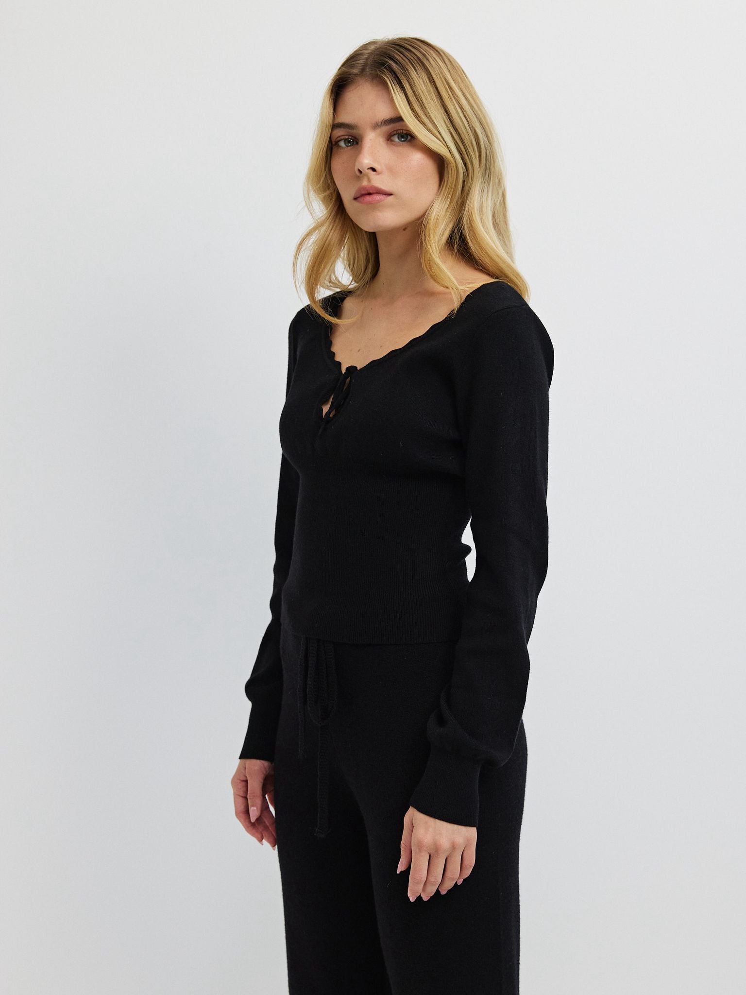 טופ סריג סטלה