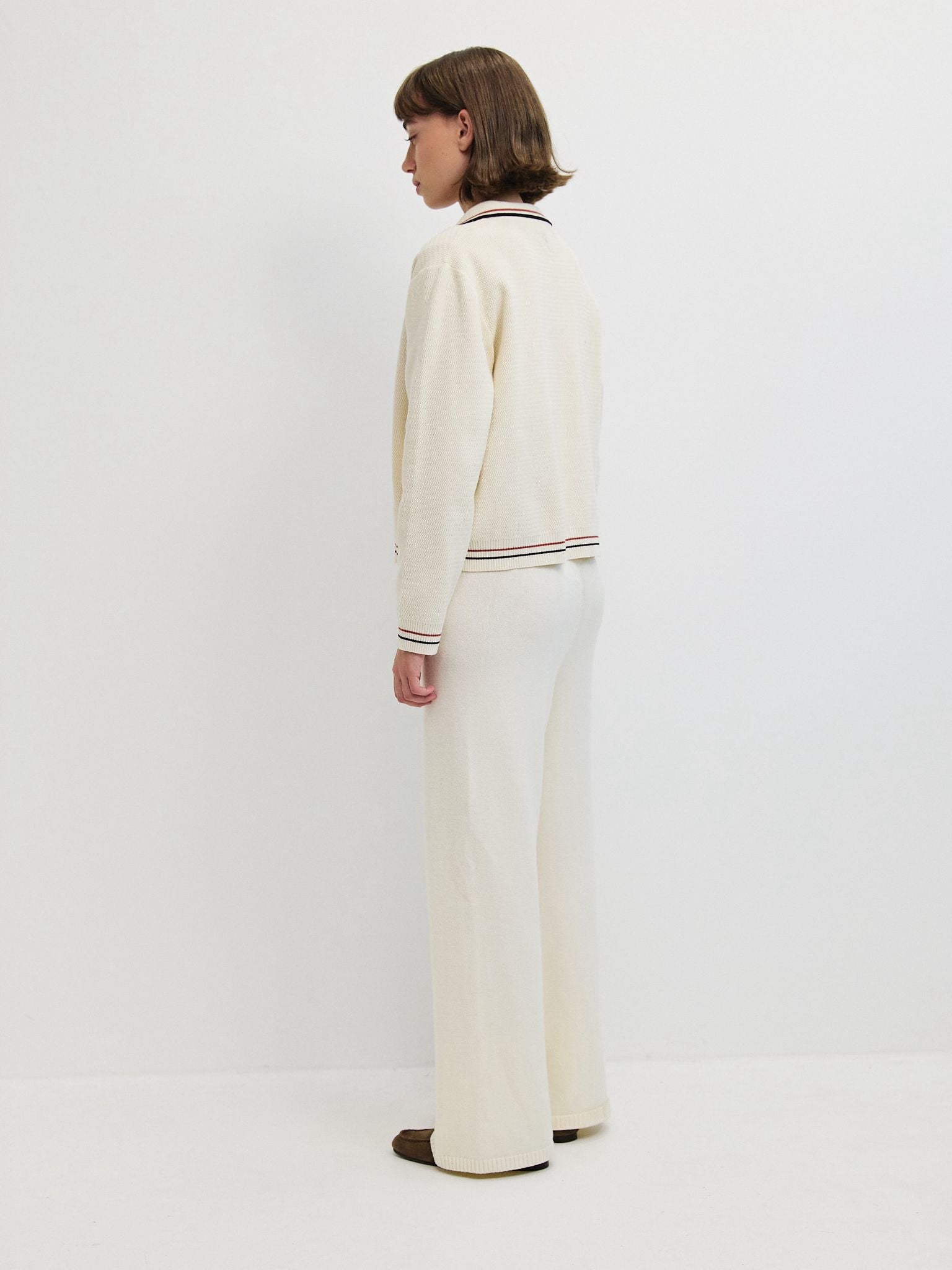 ג׳קט סריג קונור