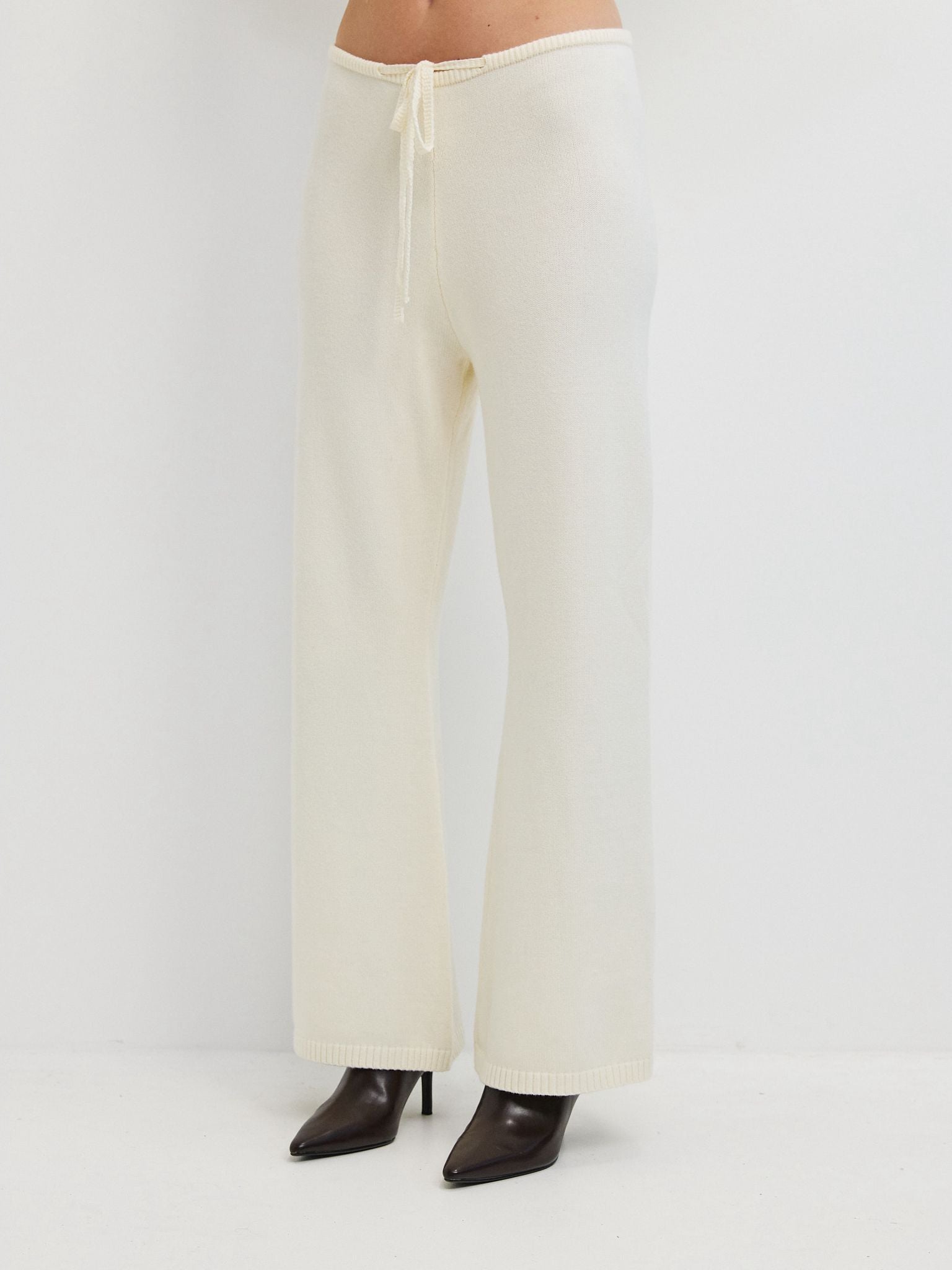 מכנסי סריג קודי