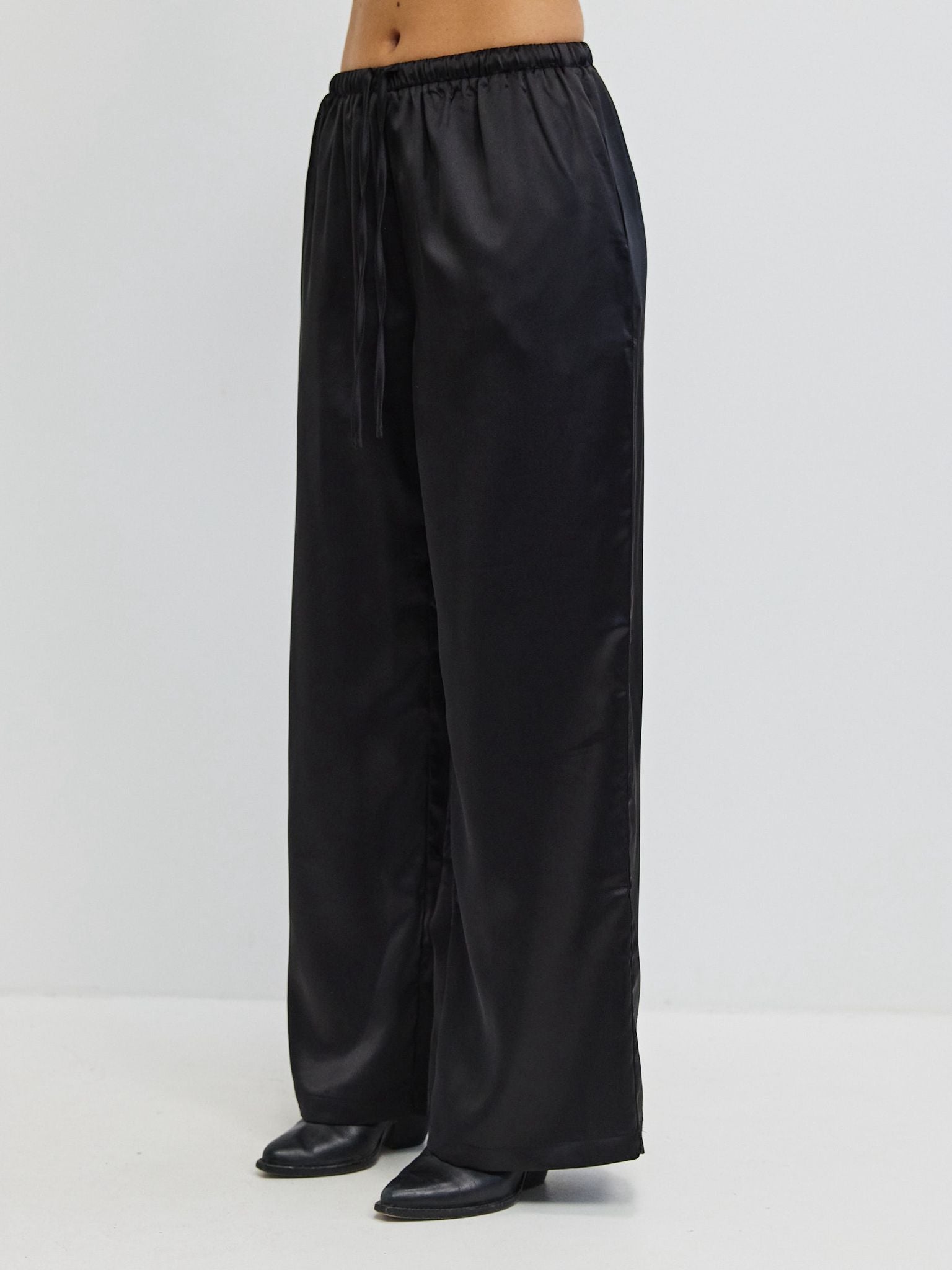 מכנסי סאטן גרייסון