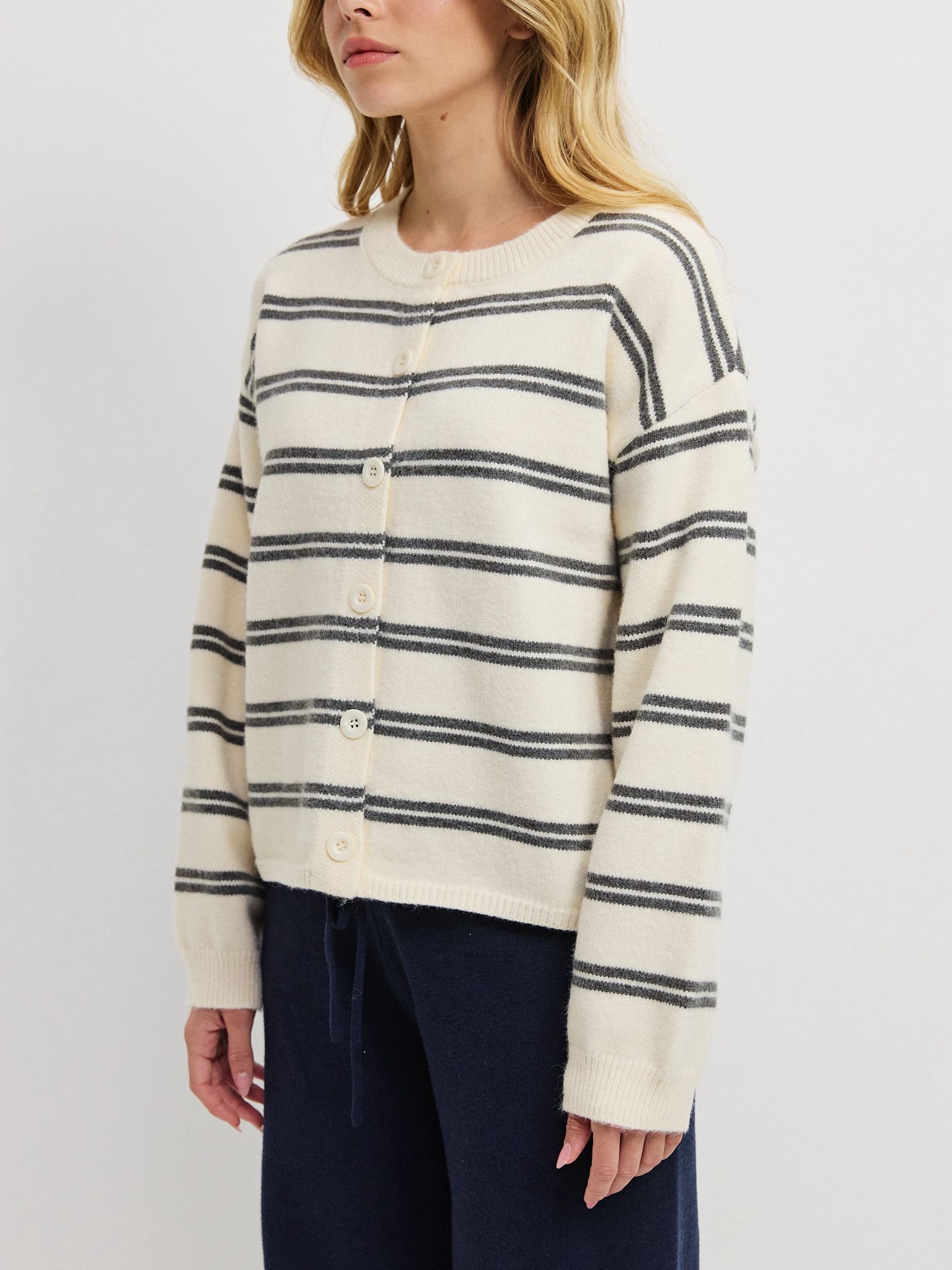 קרידגן פסים ליאון