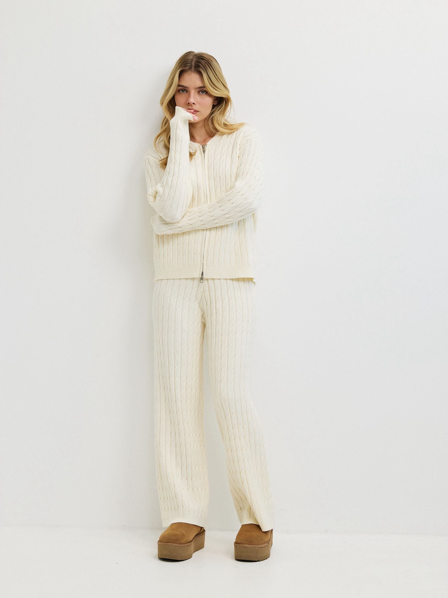 מכנסי סריג דה נירו