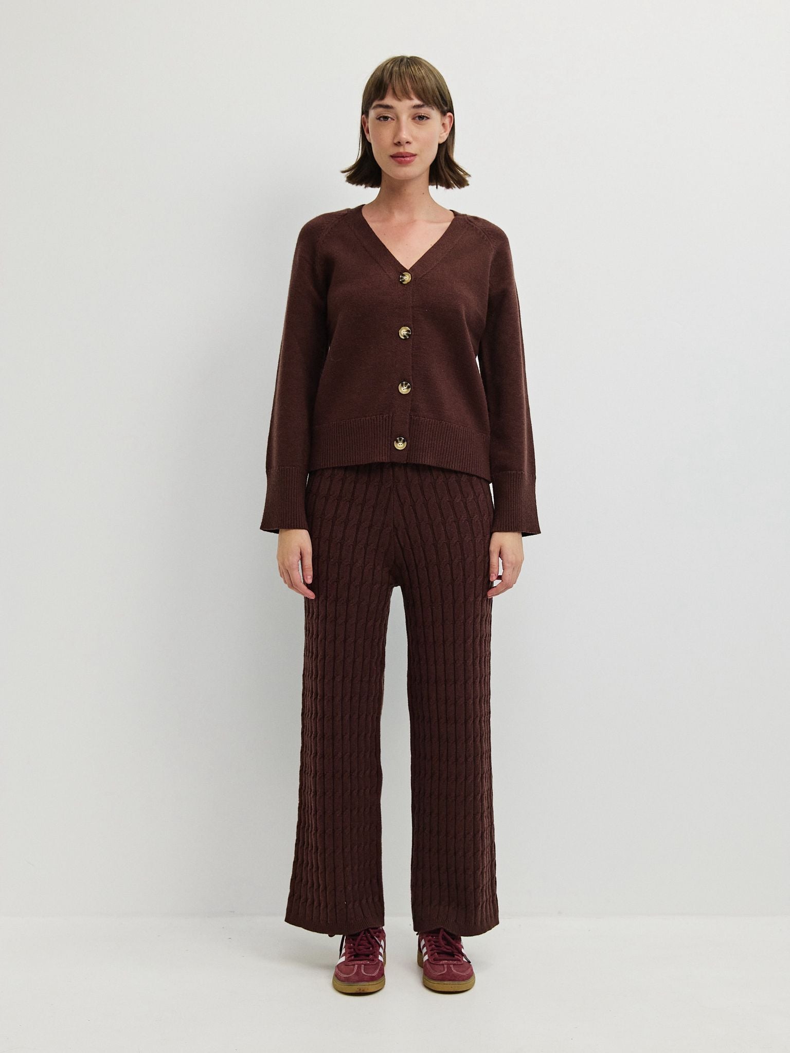 קרדיגן סריג ניקולאס