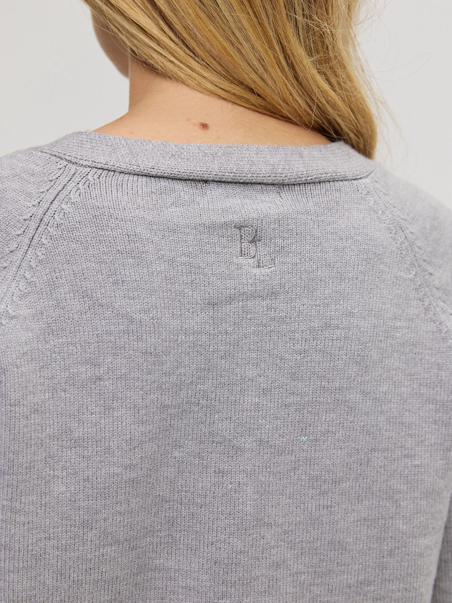 קרדיגן סריג ניקולאס