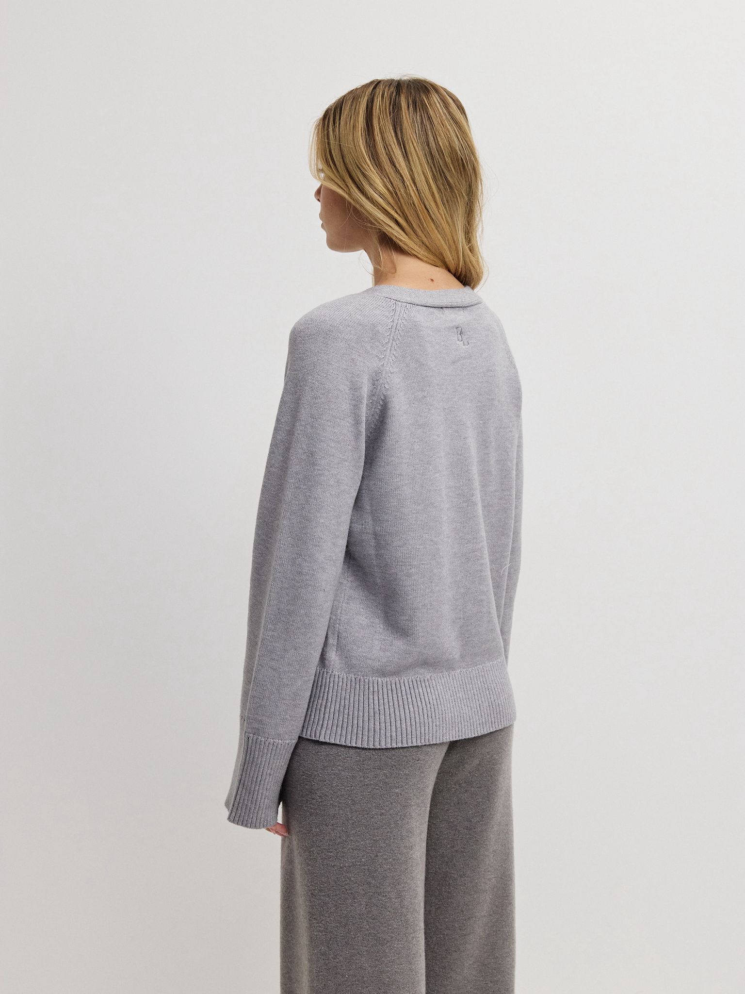 קרדיגן סריג ניקולאס