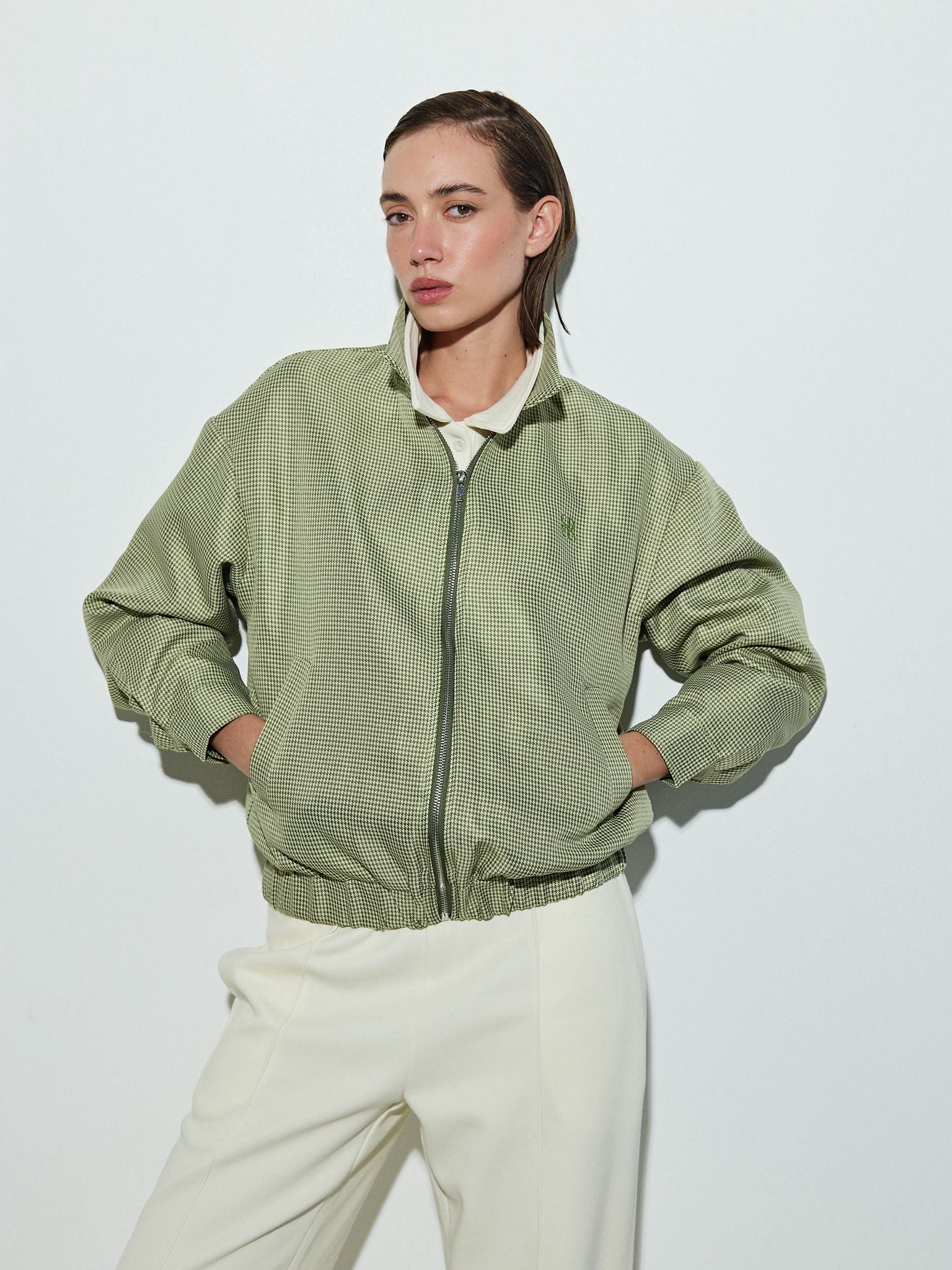 ג׳קט בומבר ליאון