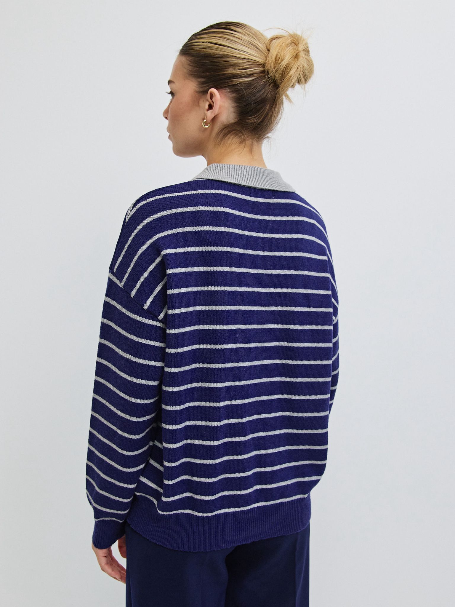 ⁠⁠סריג אשר פסים