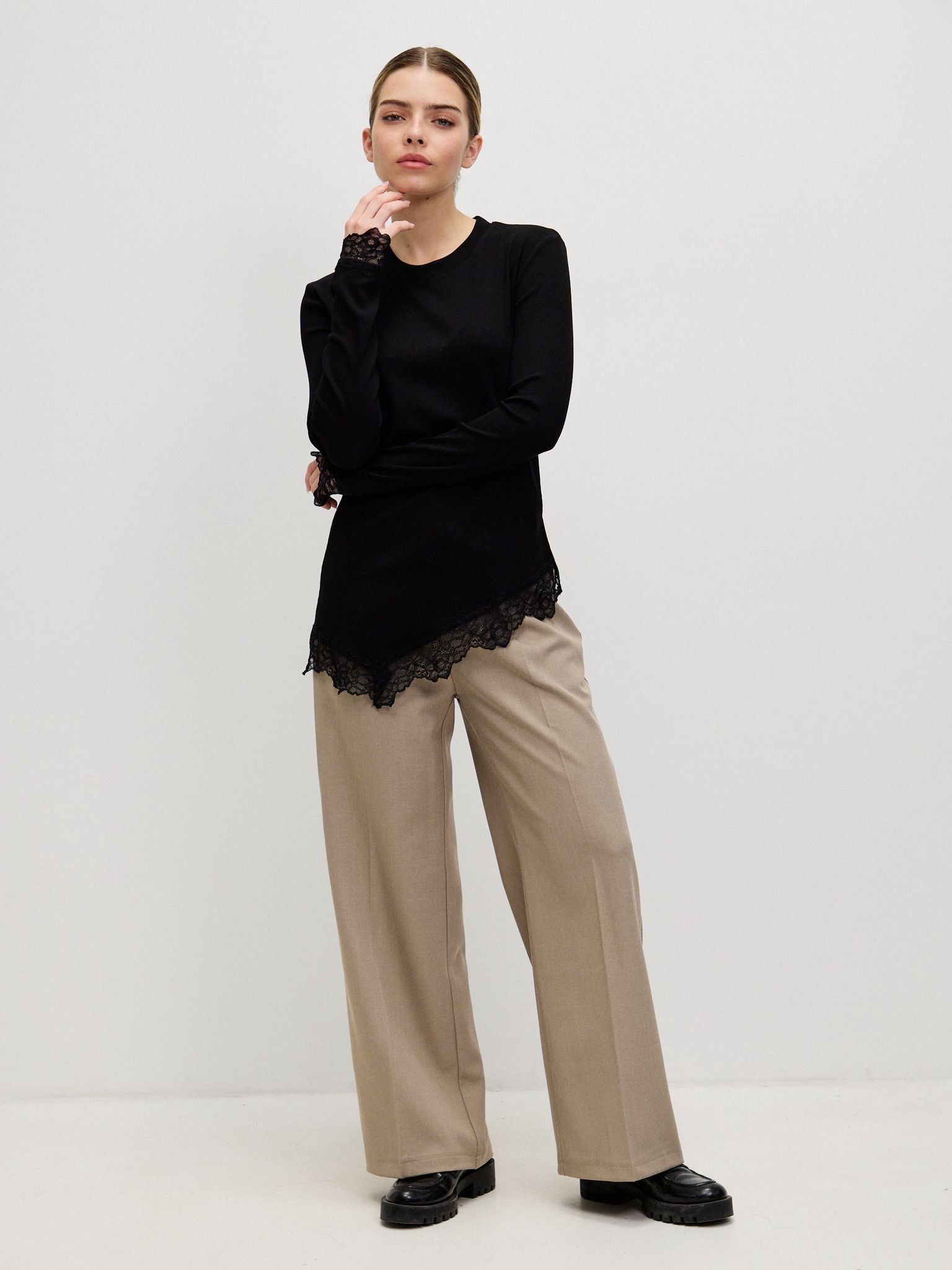 טופ איב תחרה