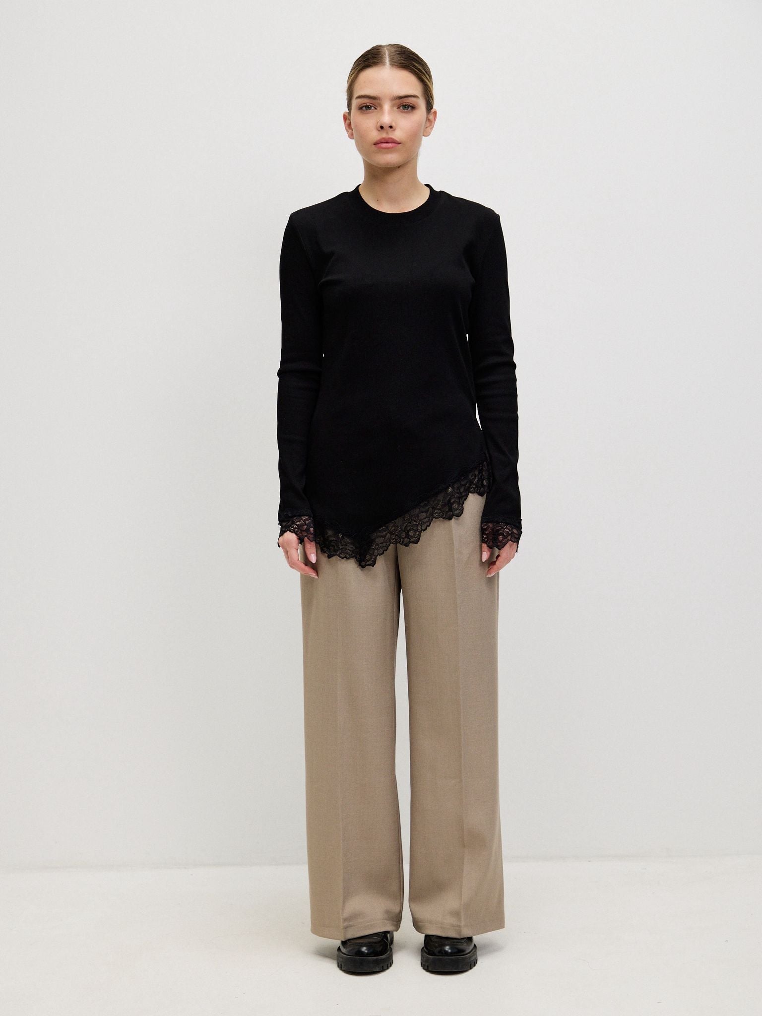 טופ איב תחרה