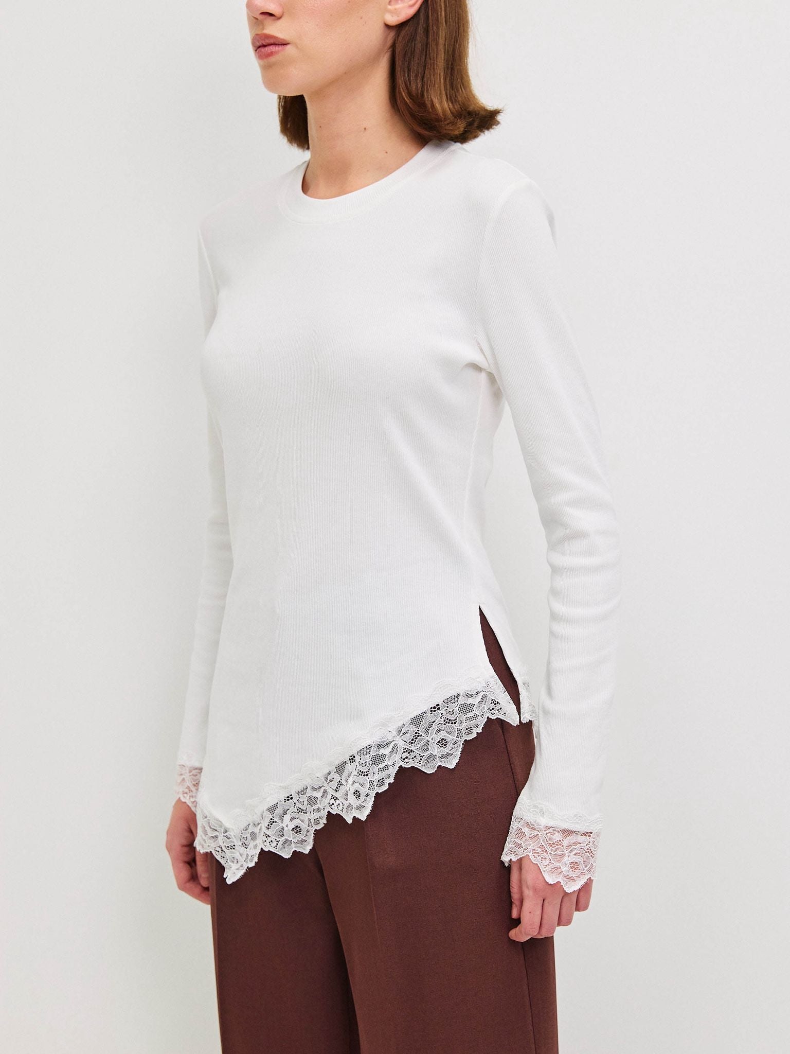 טופ איב תחרה