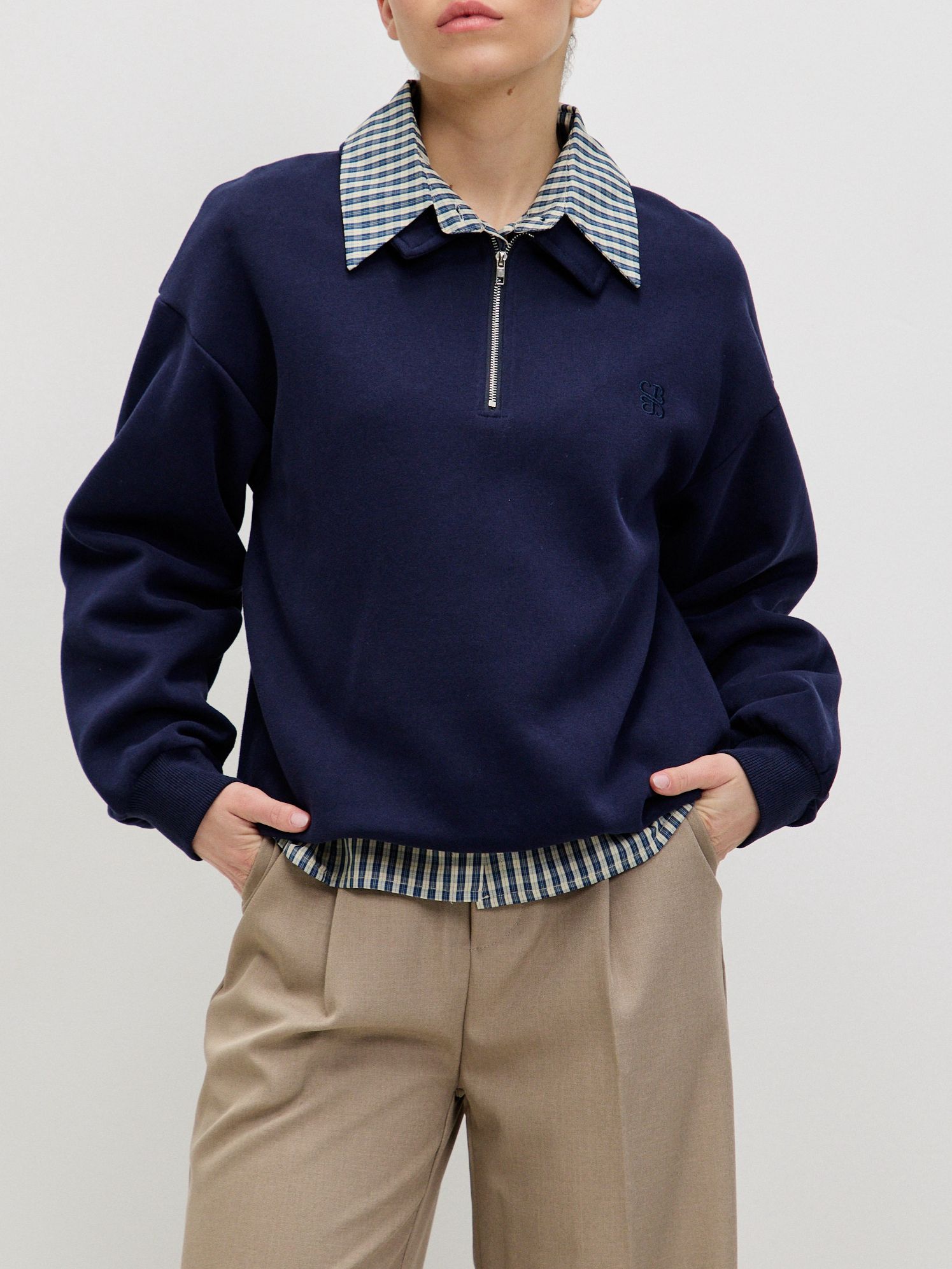 מכופתרת דריה משבצות