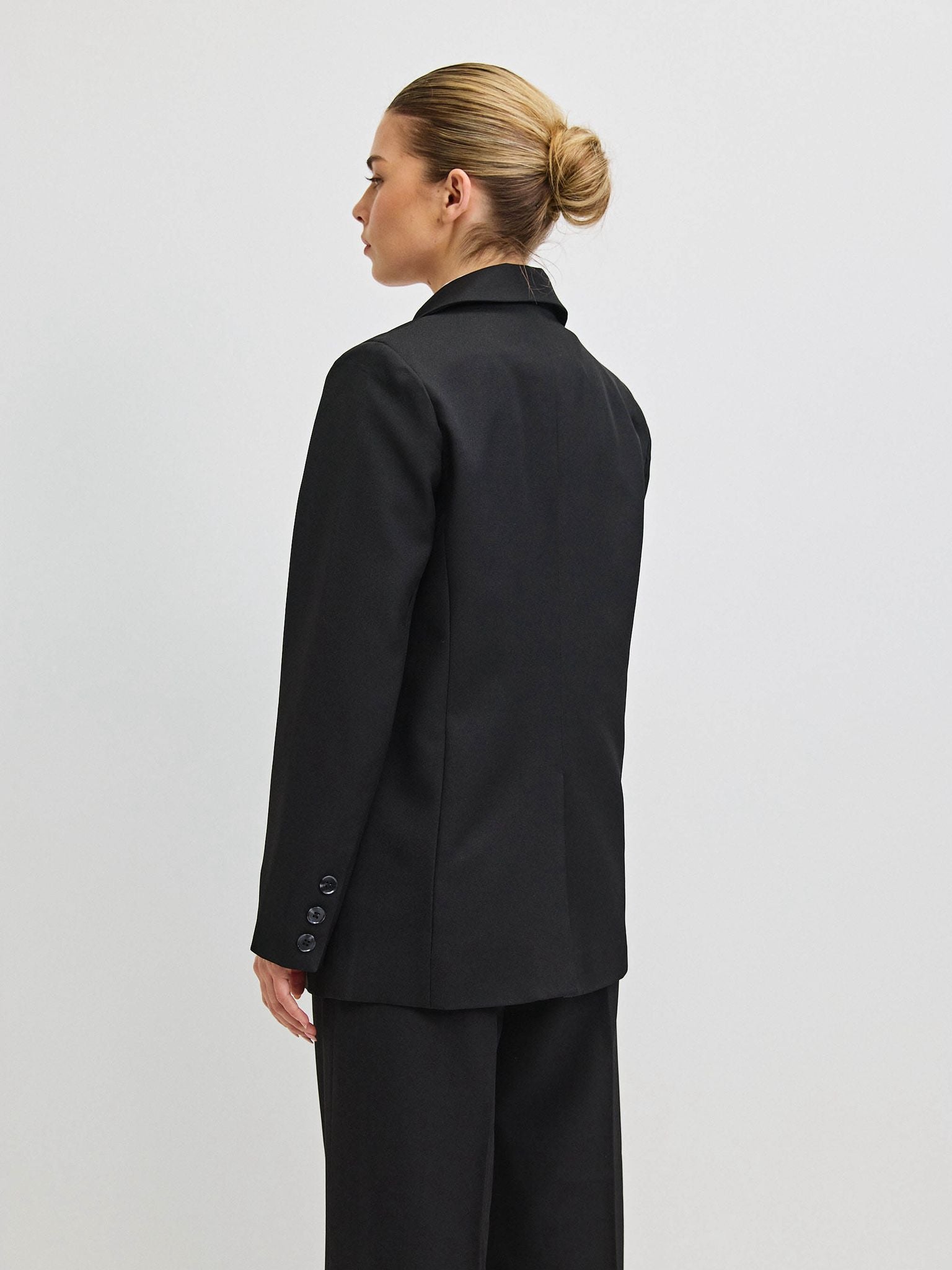 בלייזר ווסט