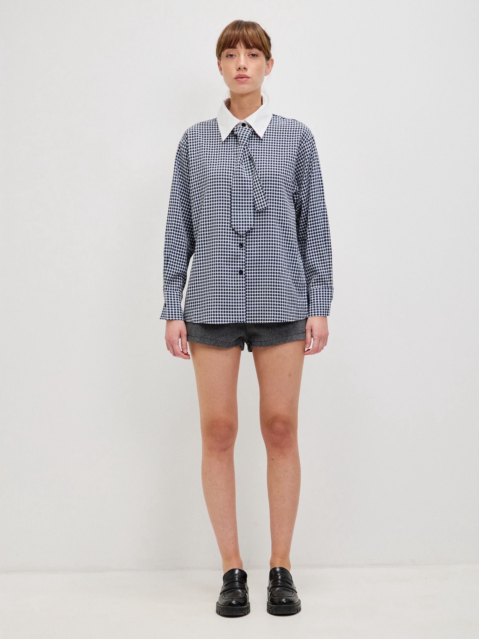 מכופתרת מארי משבצות + עניבה