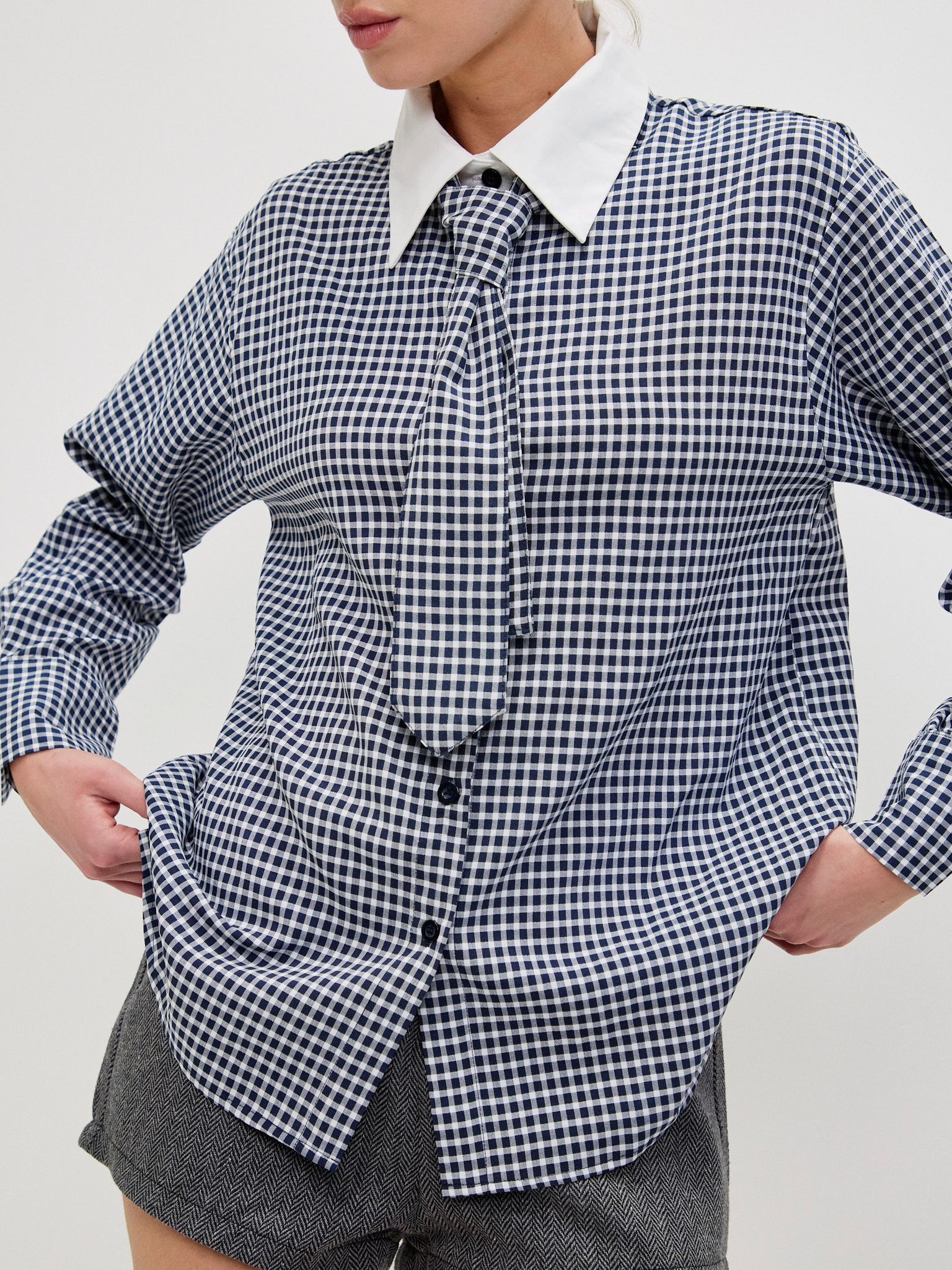 מכופתרת מארי משבצות + עניבה