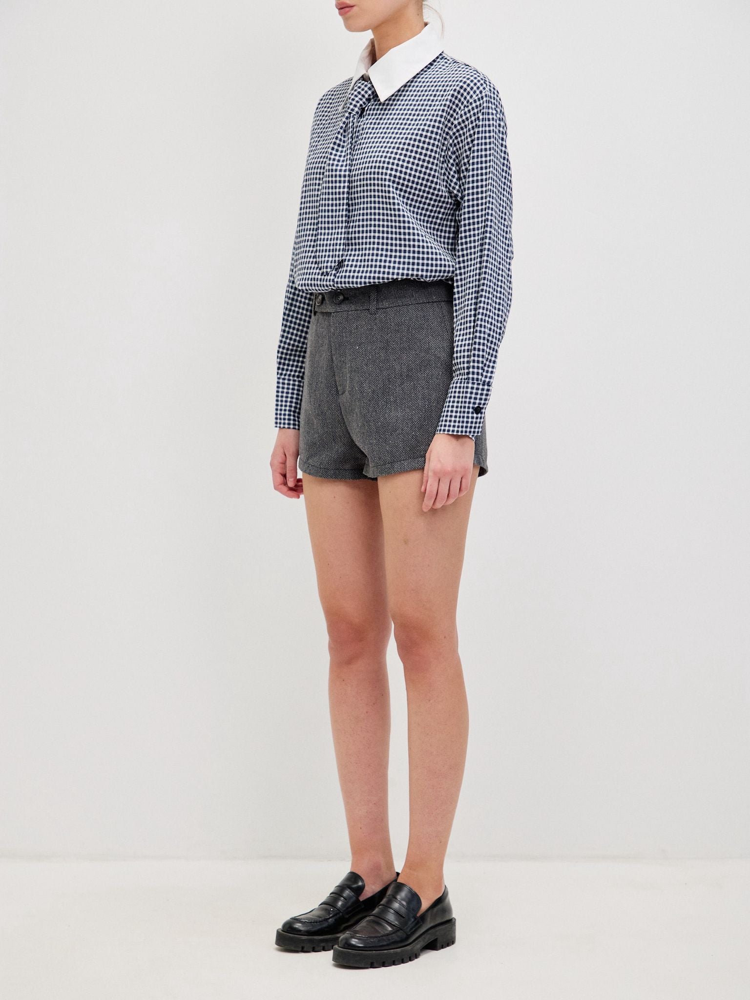 מכופתרת מארי משבצות + עניבה