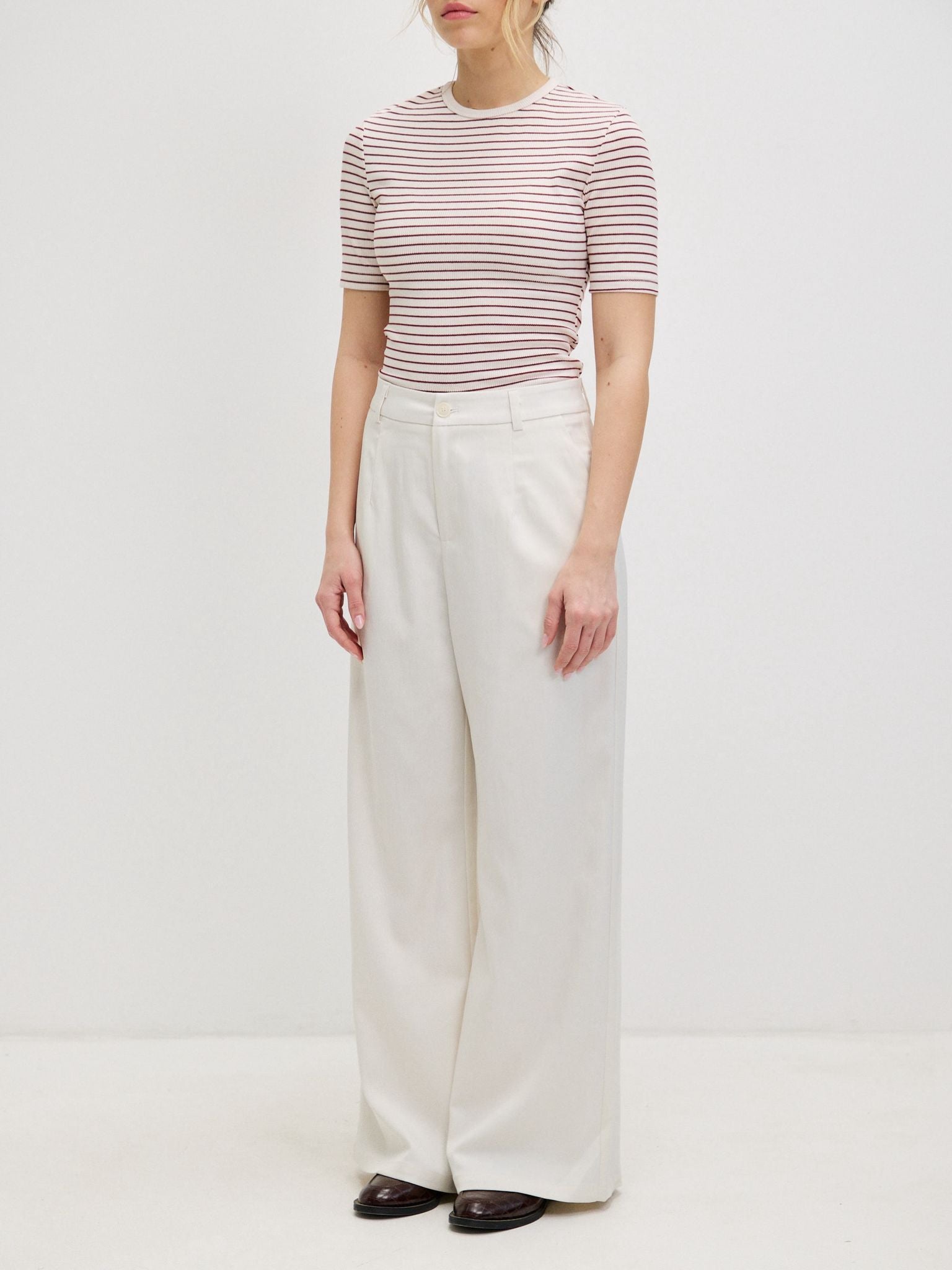 מכנסי סיימון