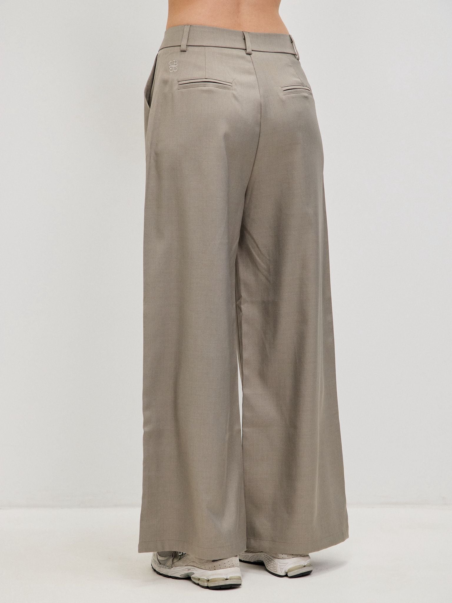 מכנסי סיימון