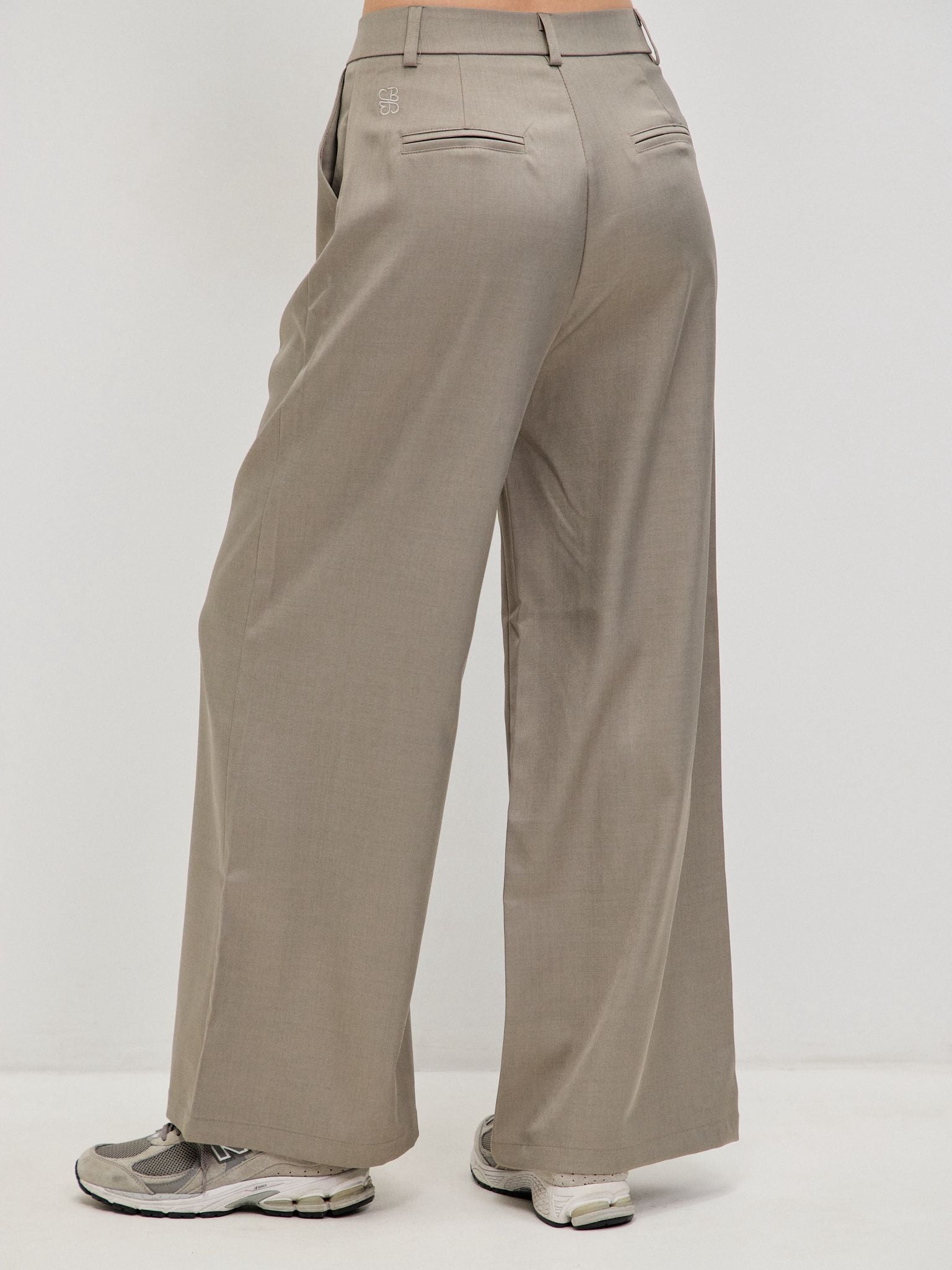 מכנסי סיימון