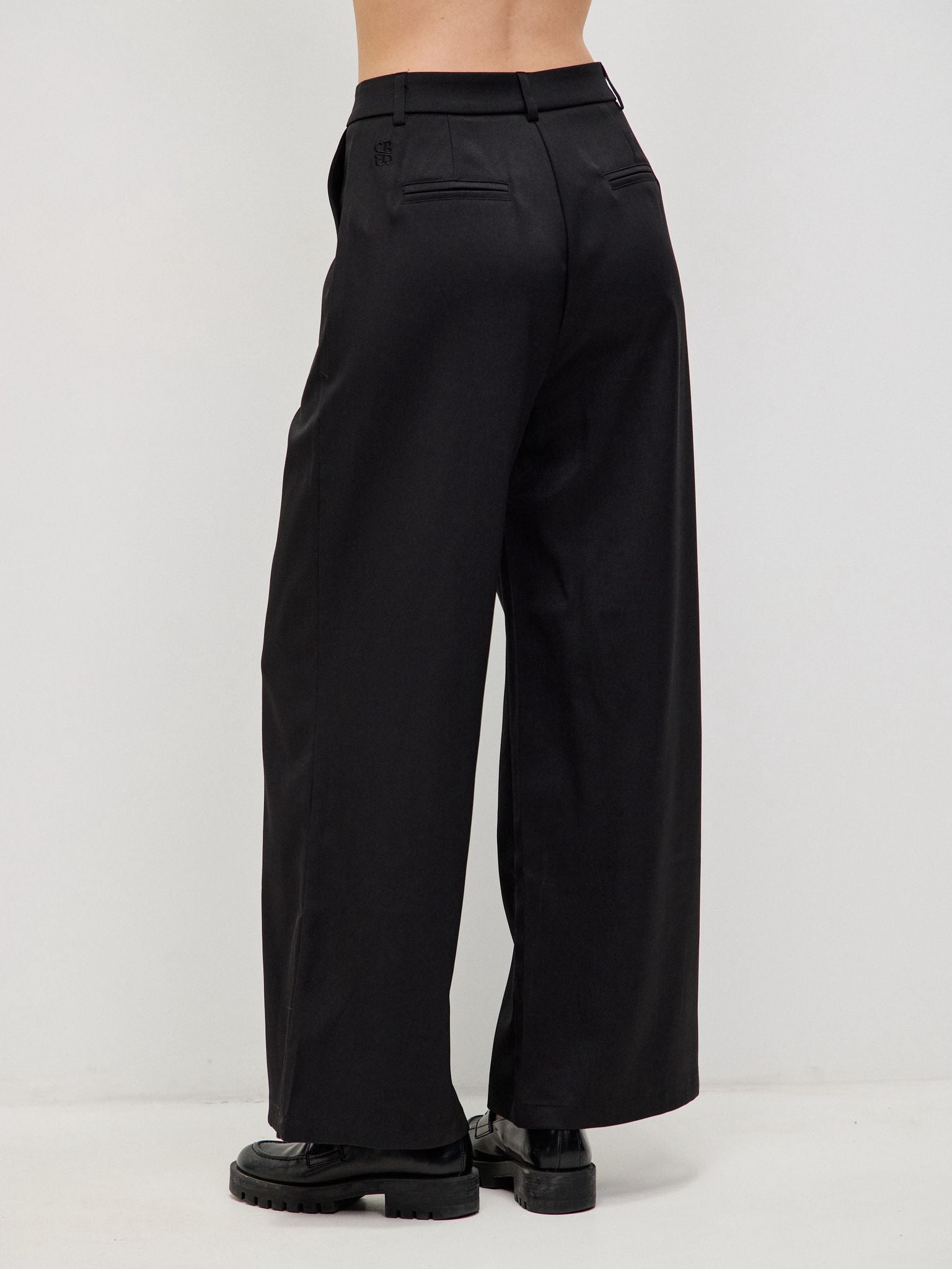 מכנסי סיימון