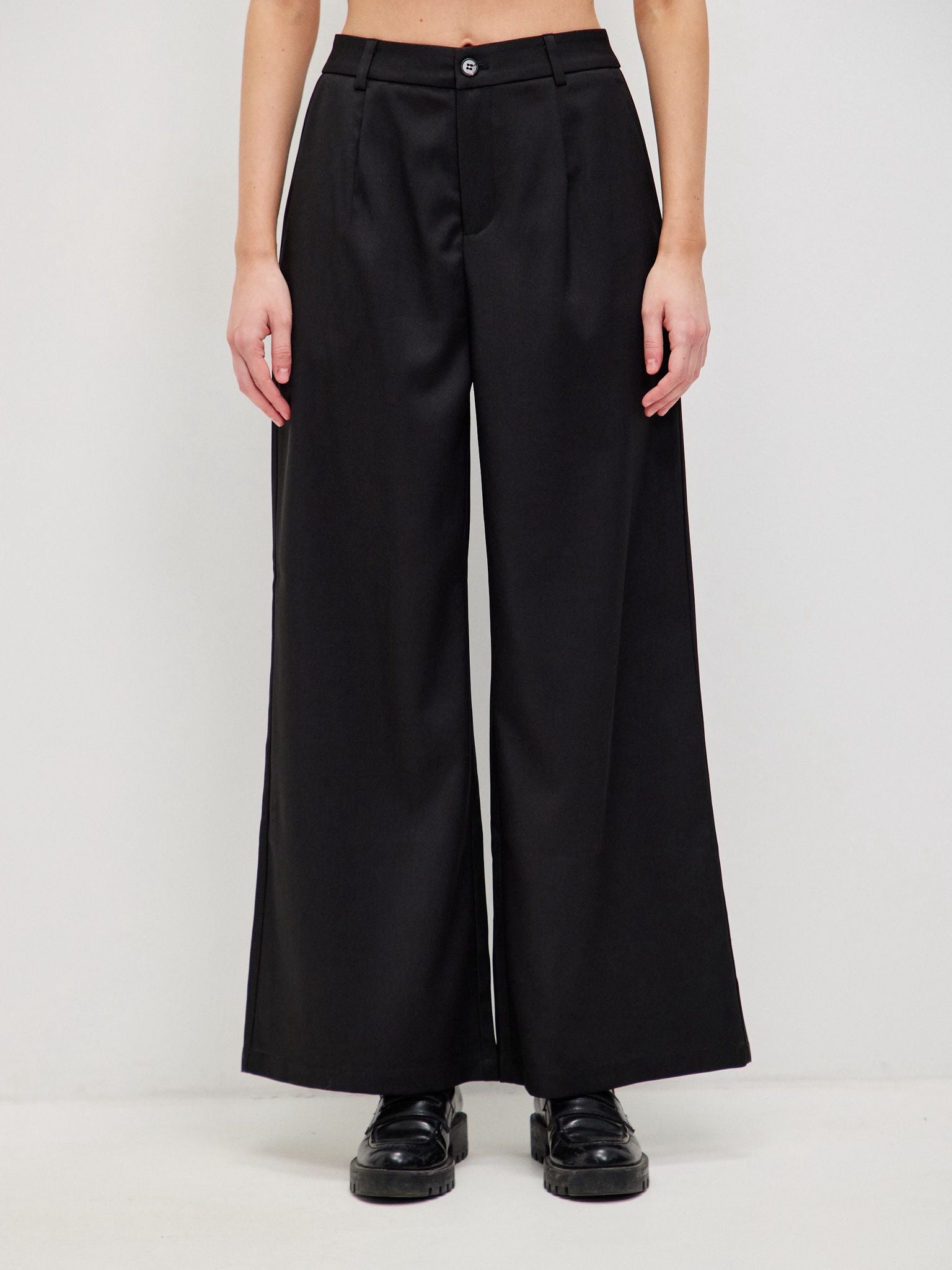 מכנסי סיימון