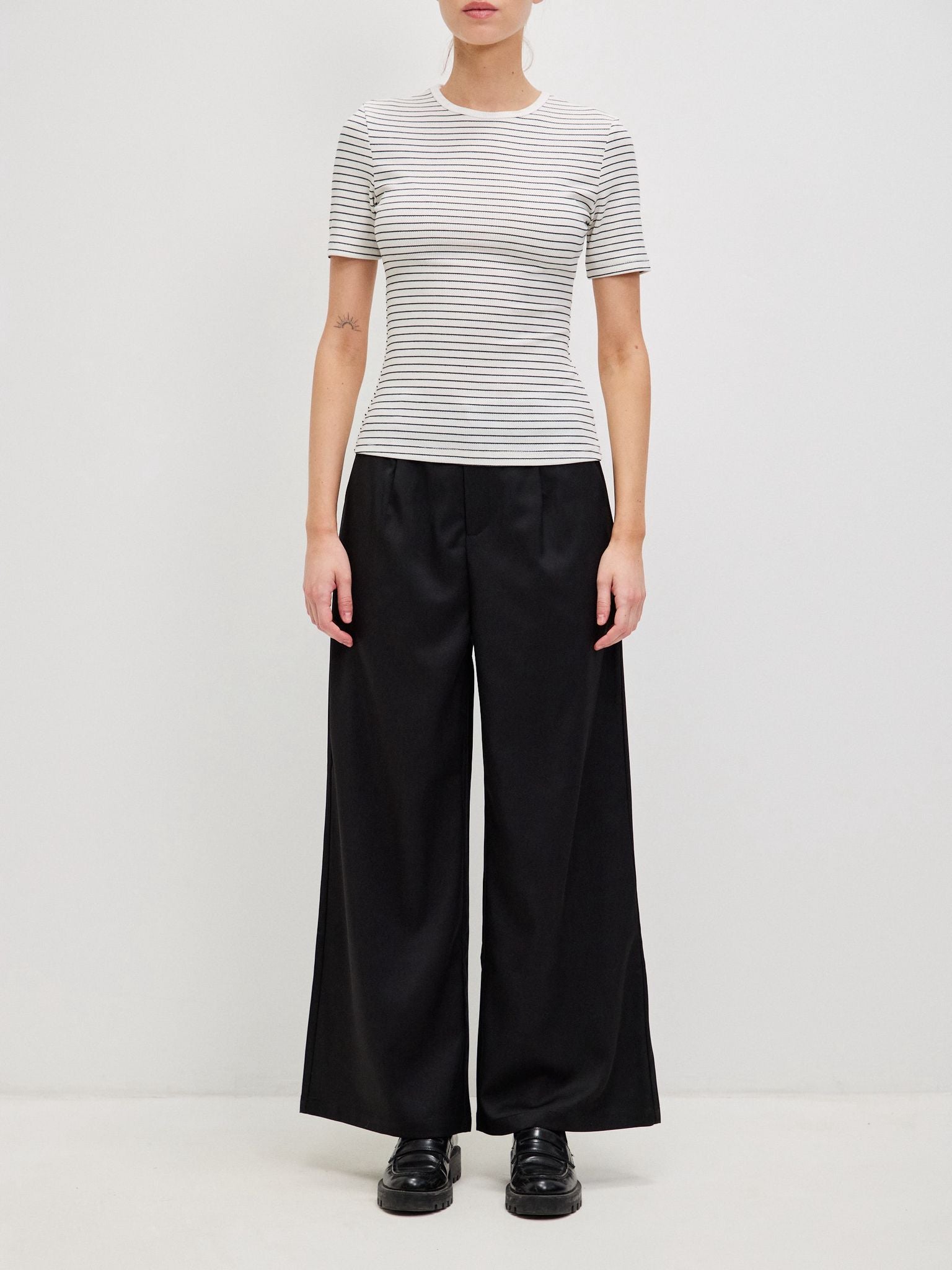 מכנסי סיימון