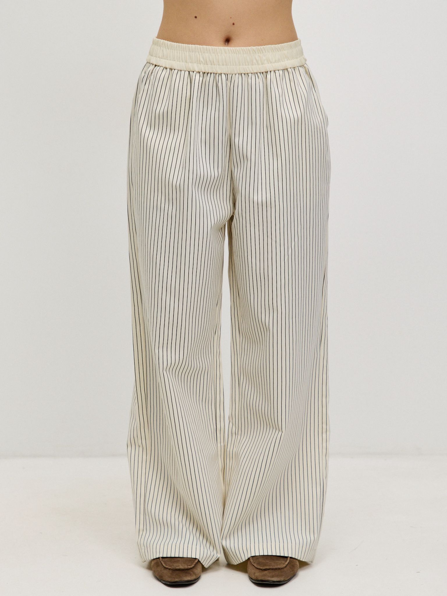 מכנסי מייק פסים