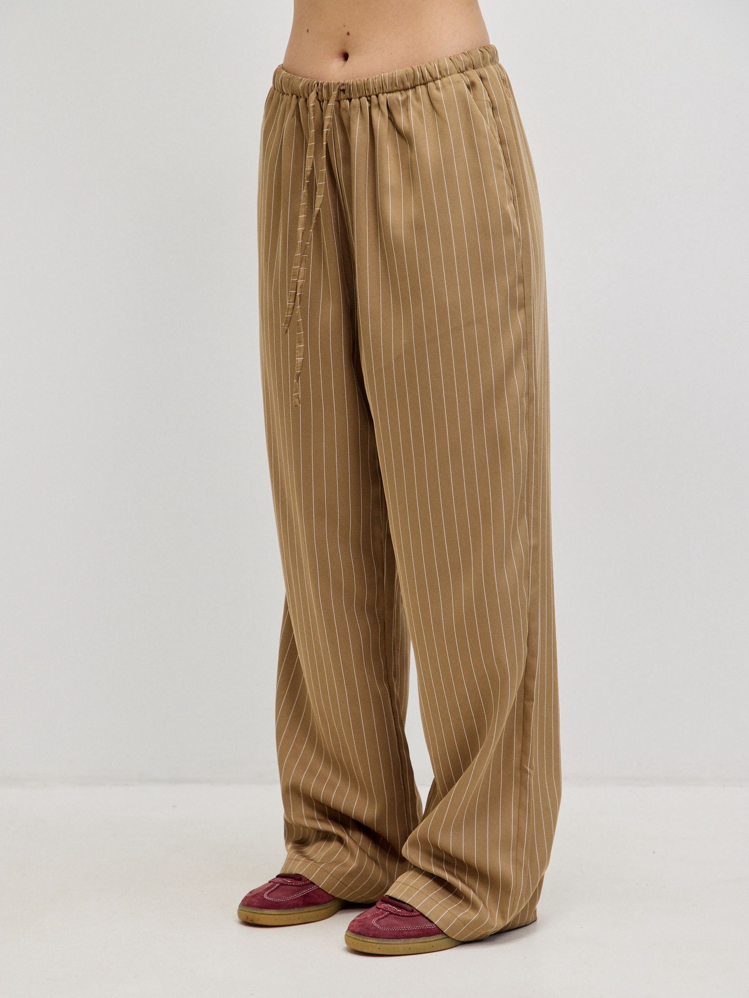 מכנסי טובי פסים