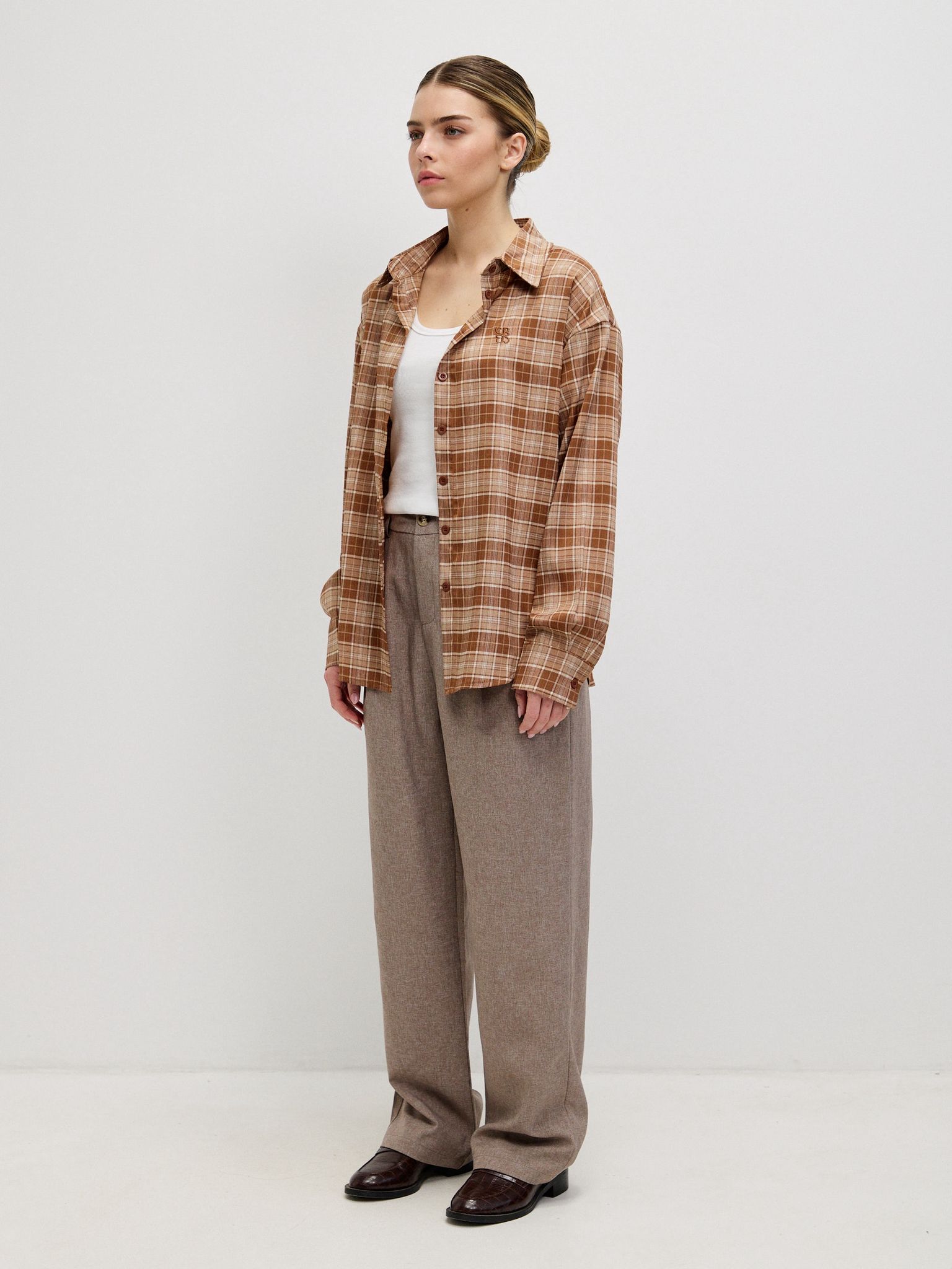 מכופתרת תומאס משבצות