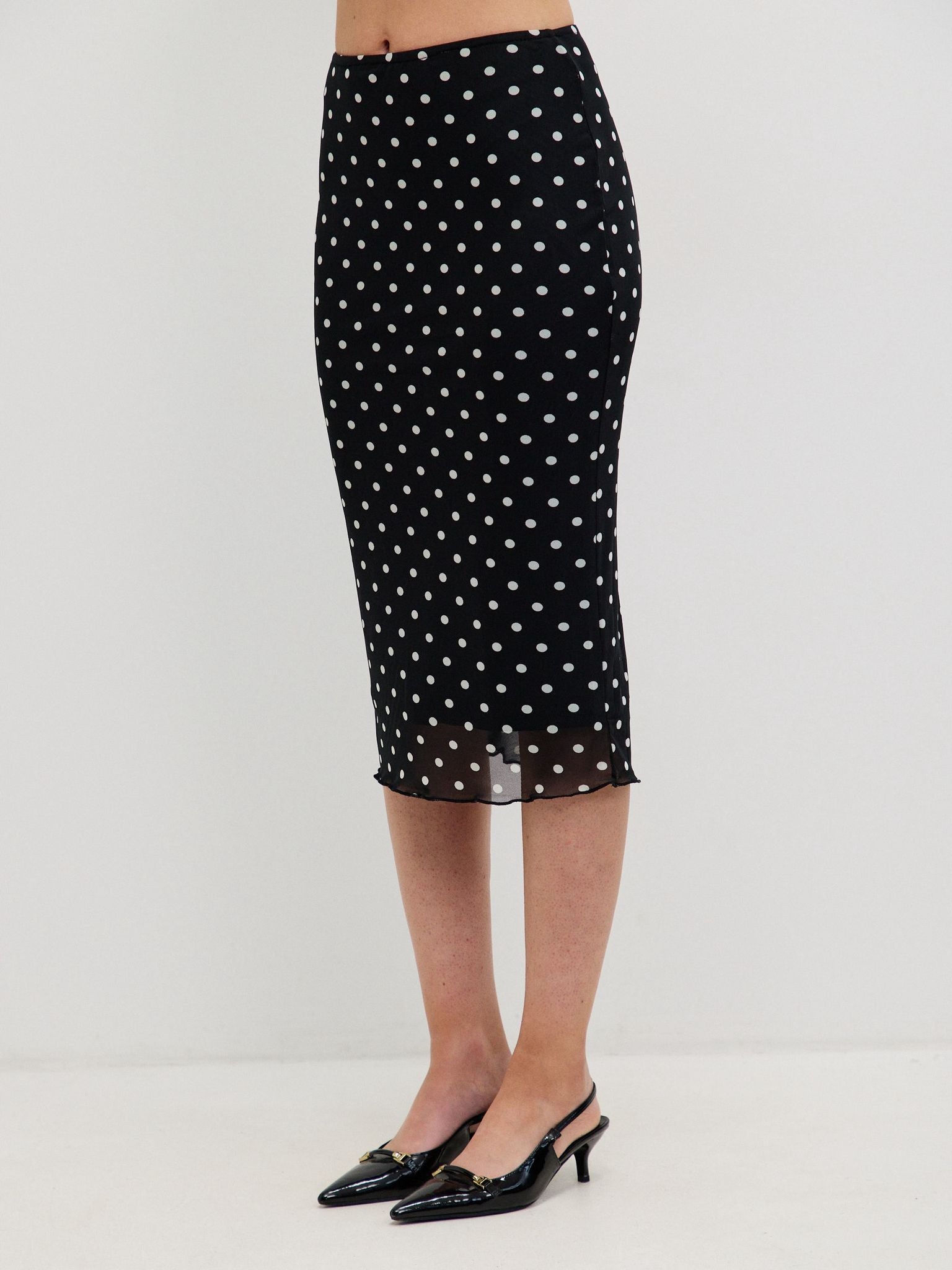 חצאית נקודות אמילי