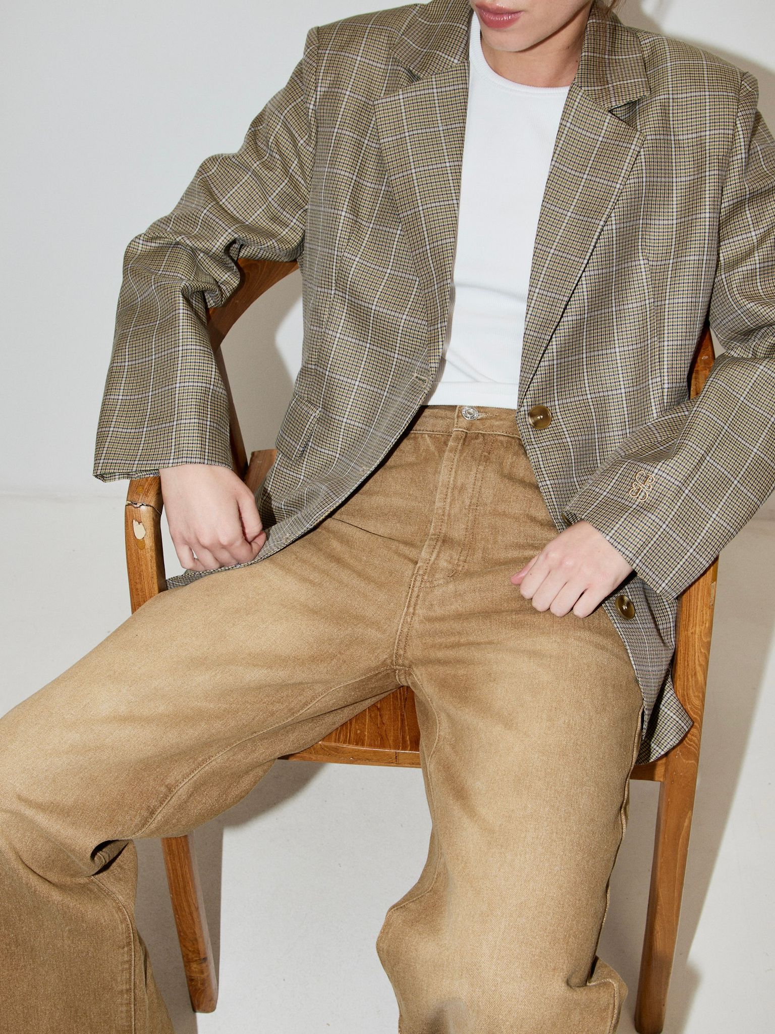 בלייזר אנדרה משבצות