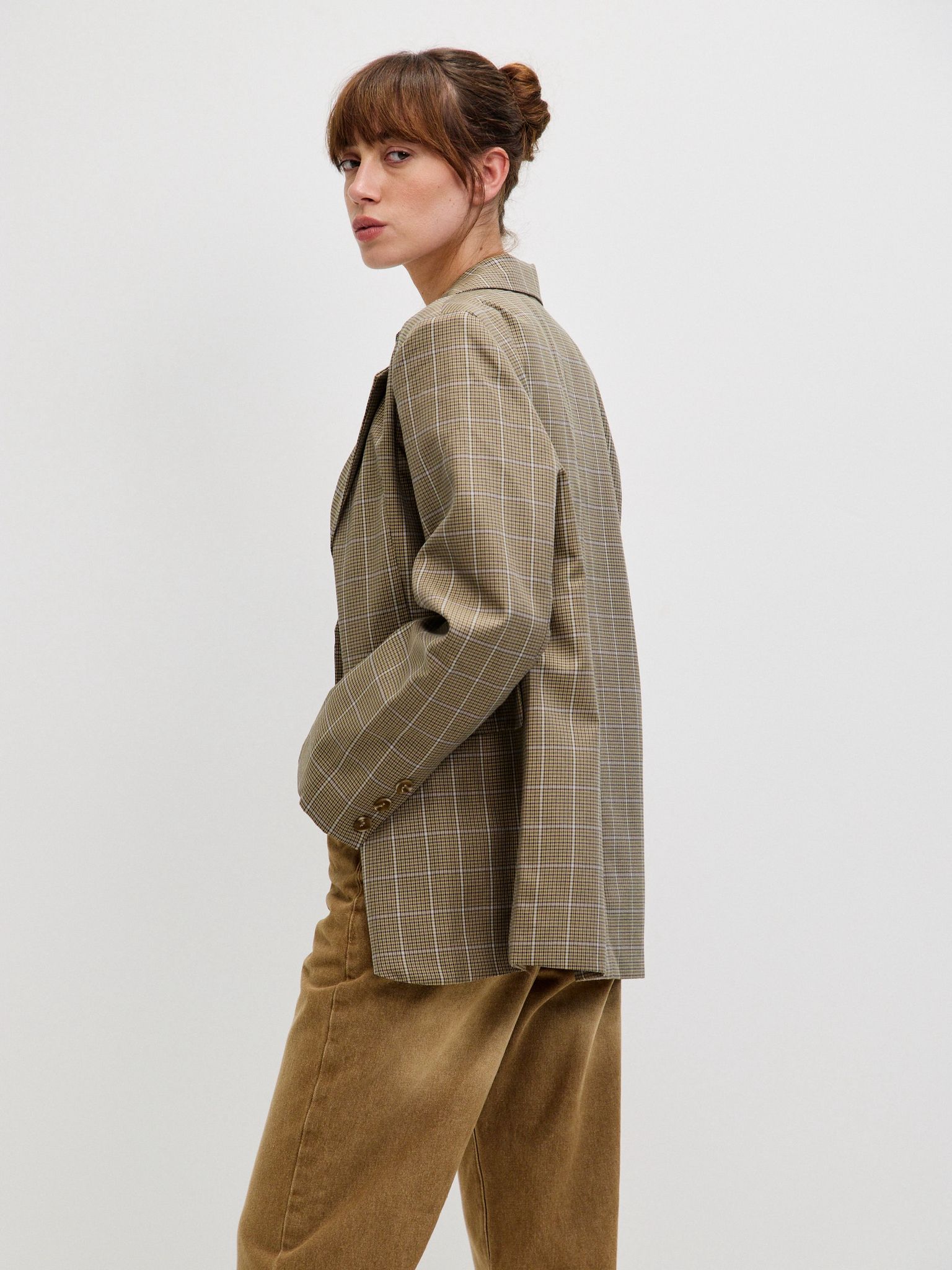 בלייזר אנדרה משבצות