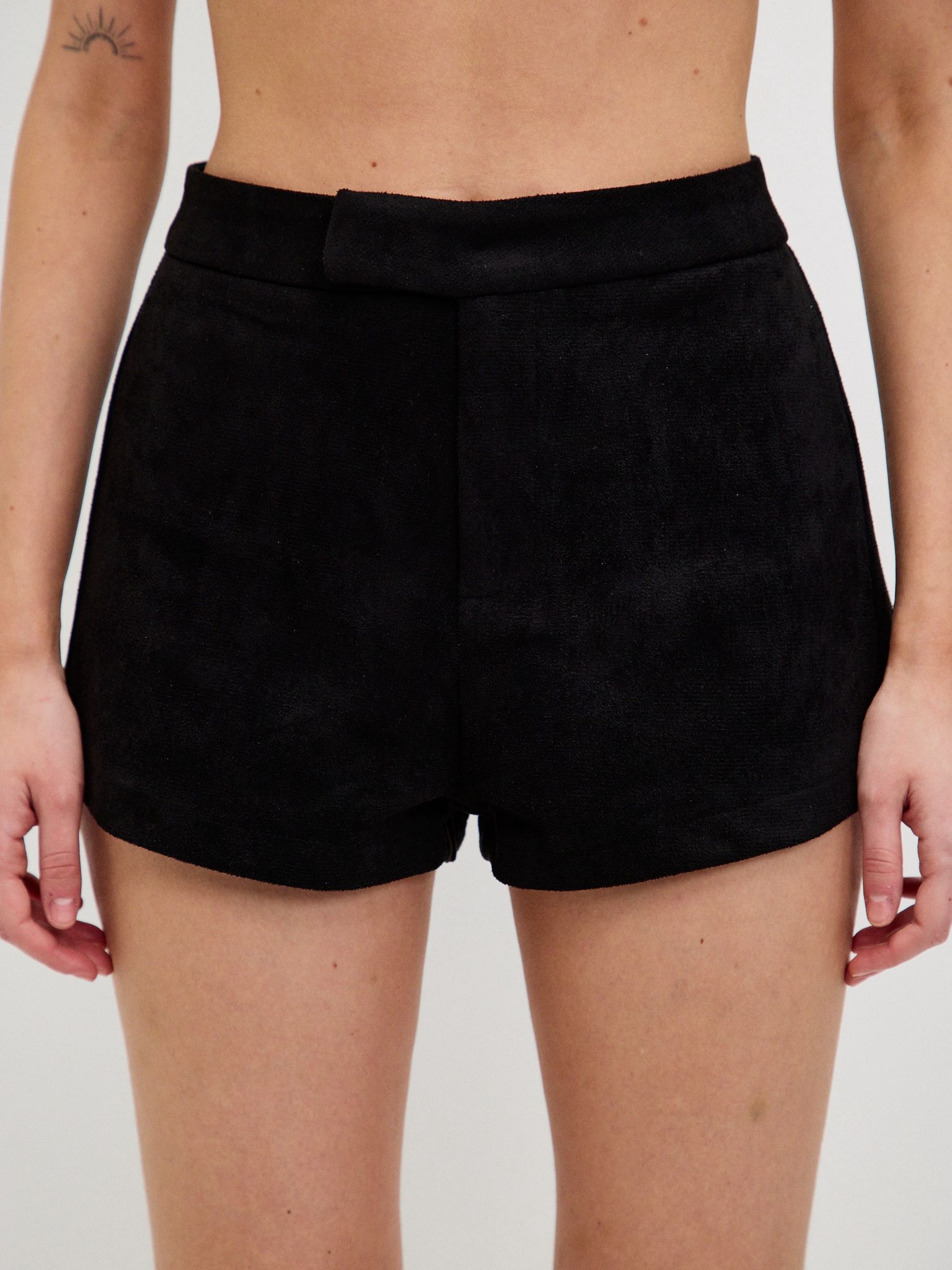 שורט זמש מנואל